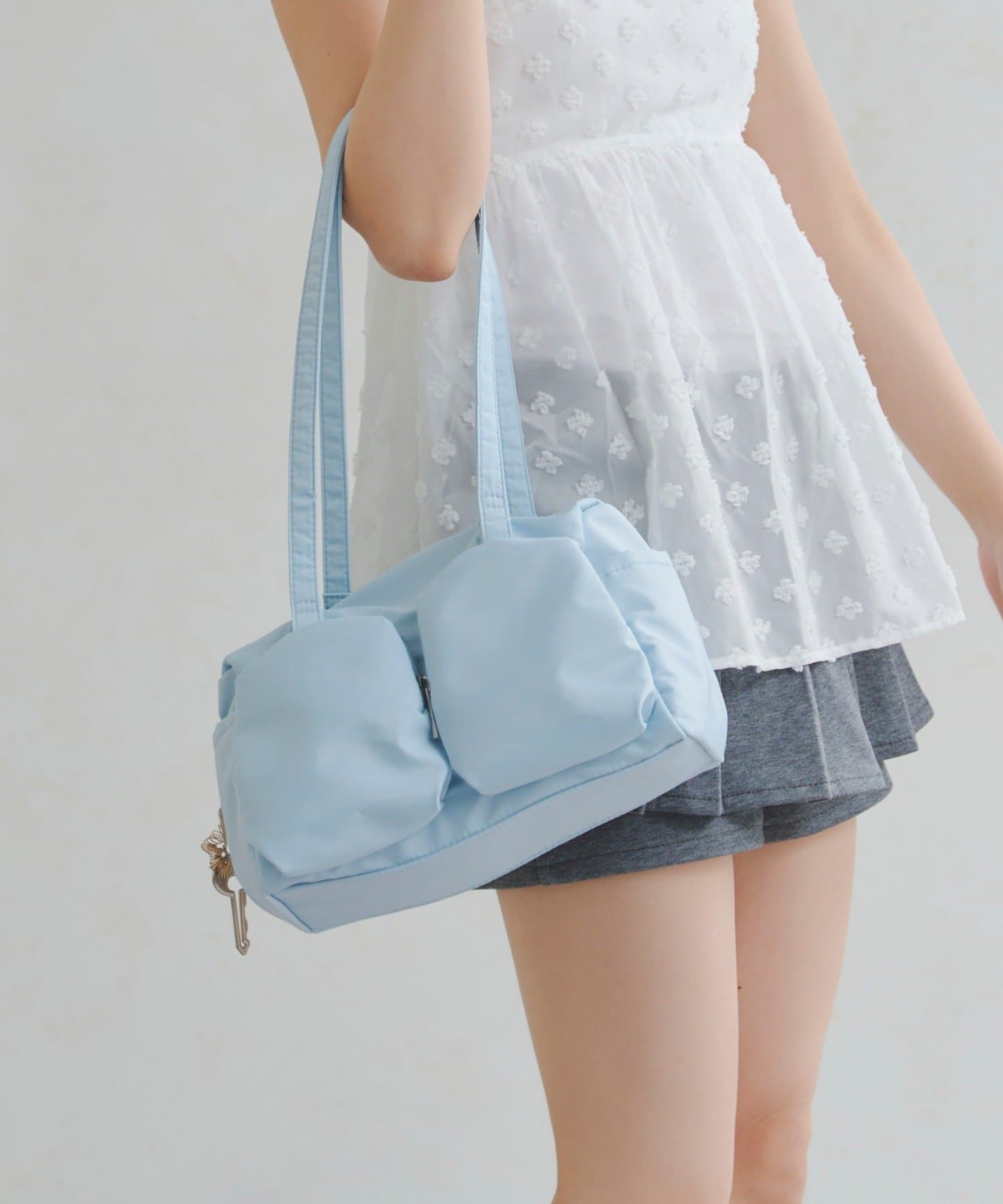 Lattice(ラティス) ポケット付きハンドバッグ