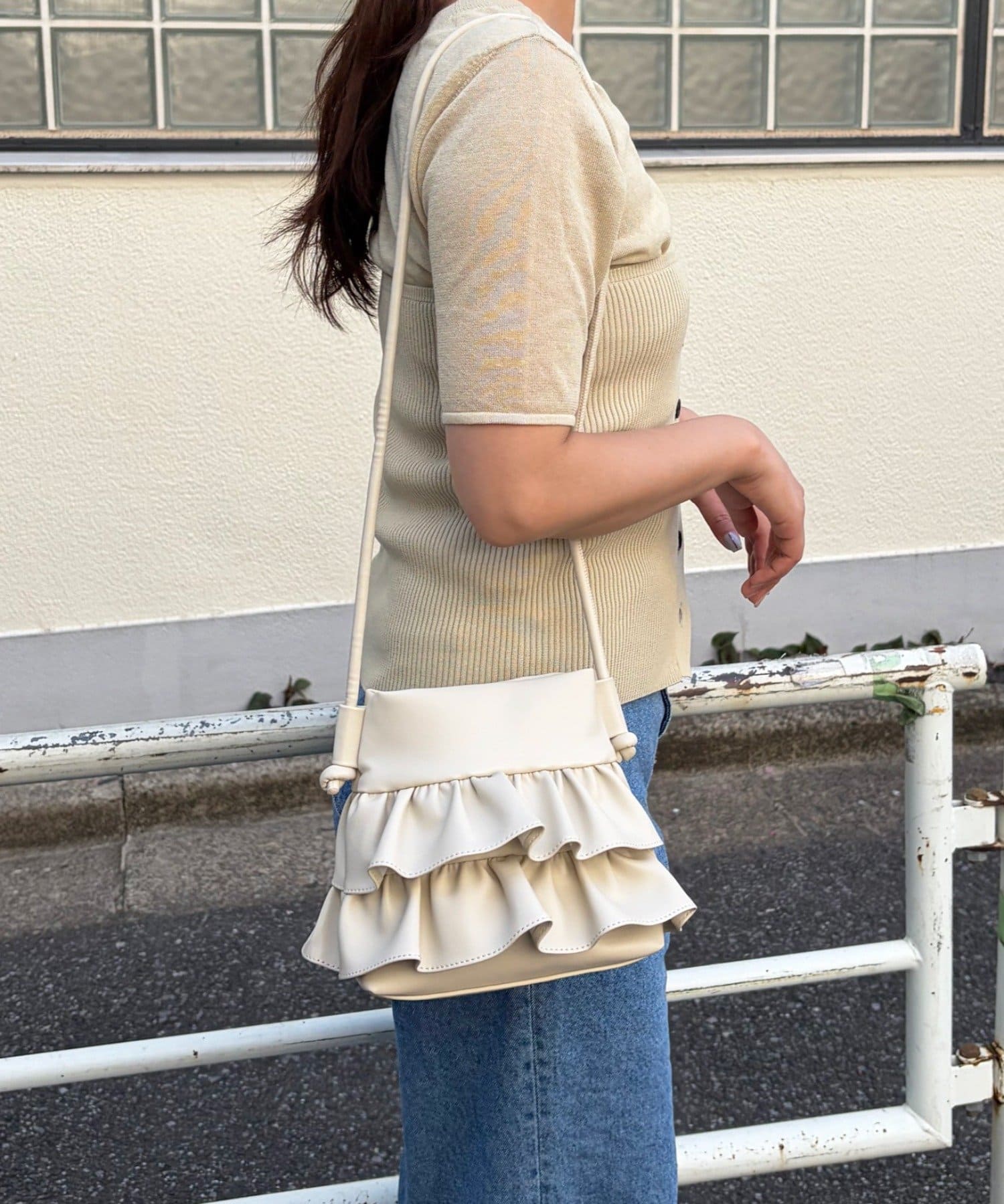 Lattice(ラティス) フリルショルダーバッグ