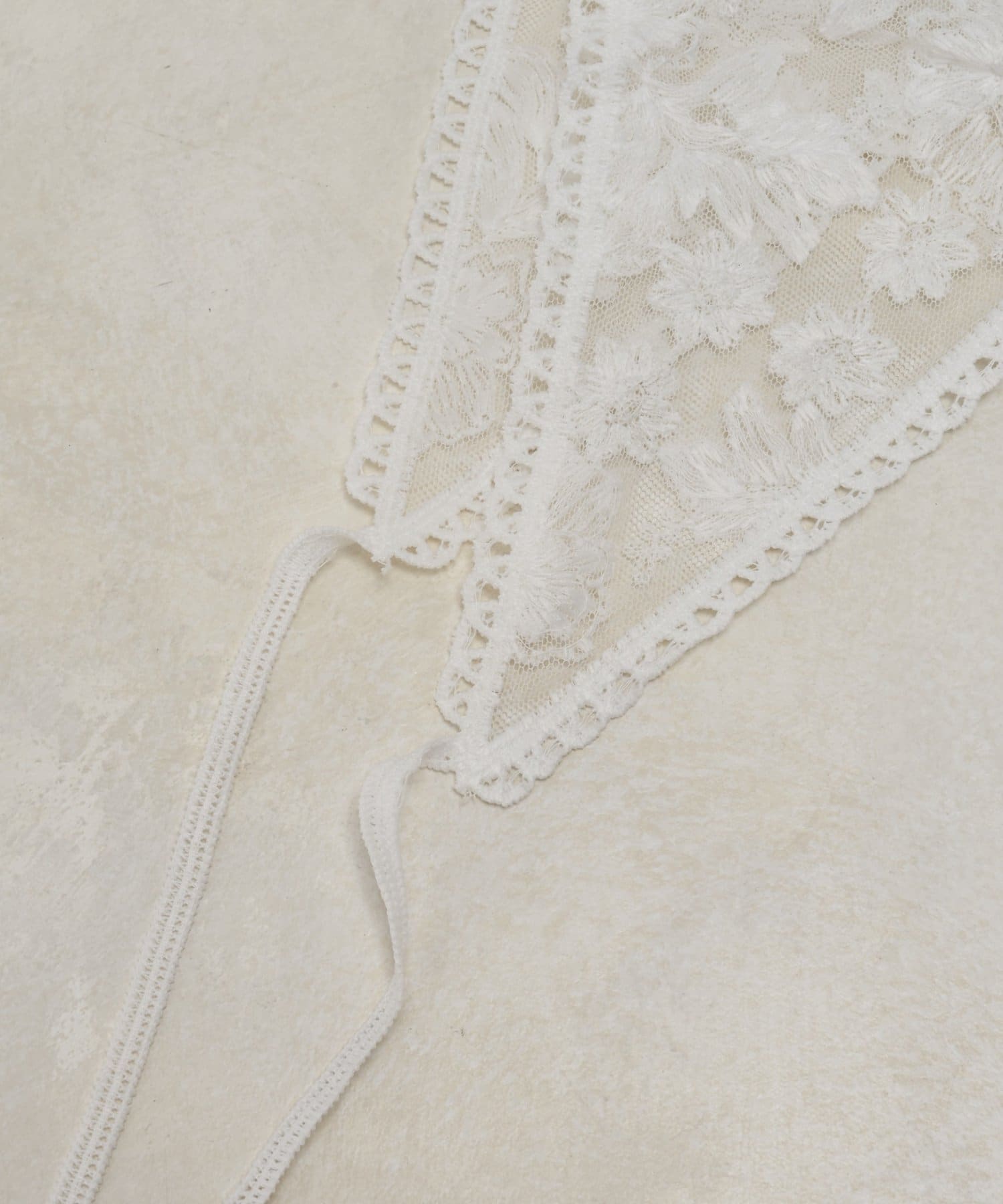 Lattice(ラティス) レースバブーシュカ