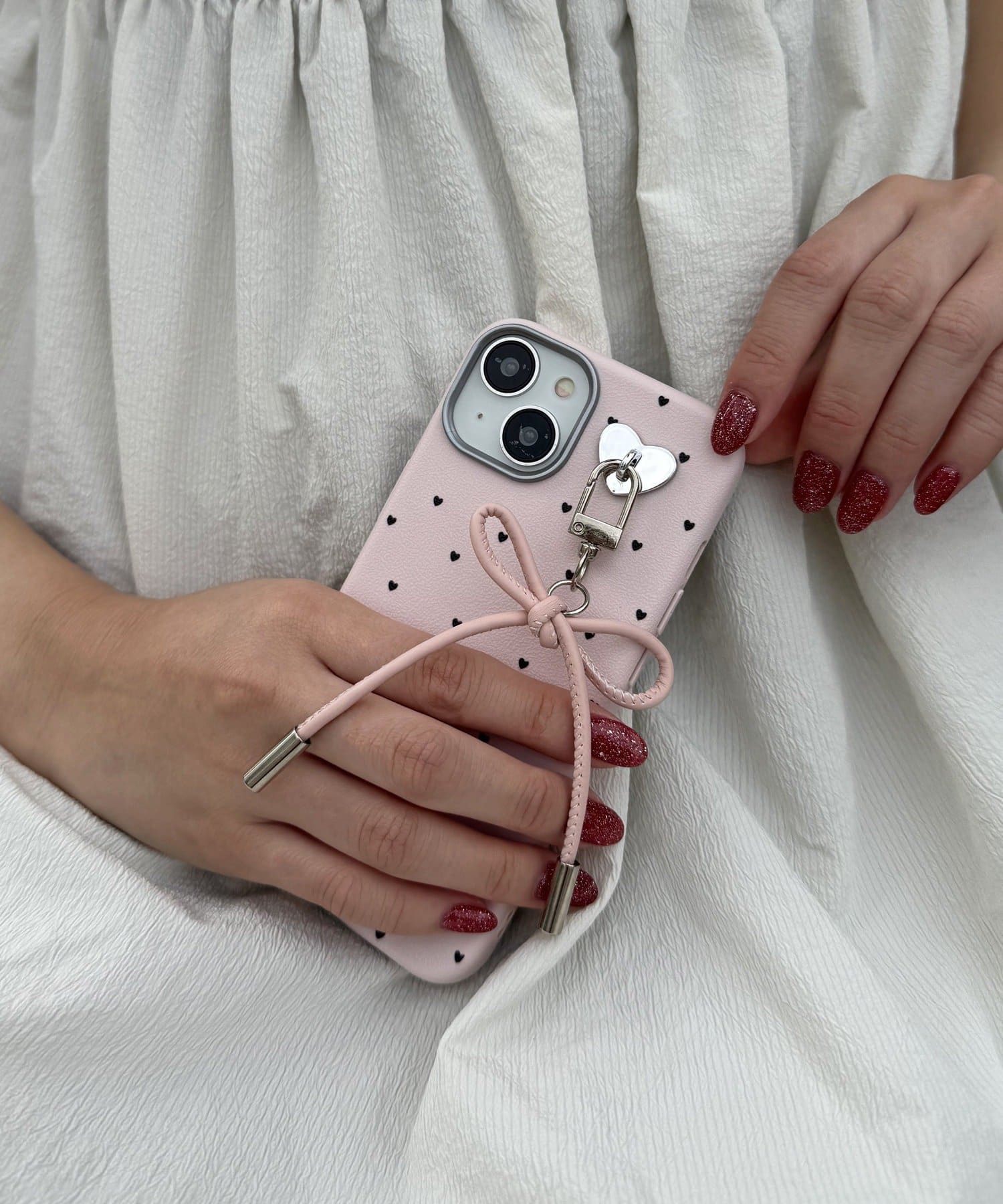 Lattice(ラティス) リボンハートドットスマホケース(iPhone13/14)