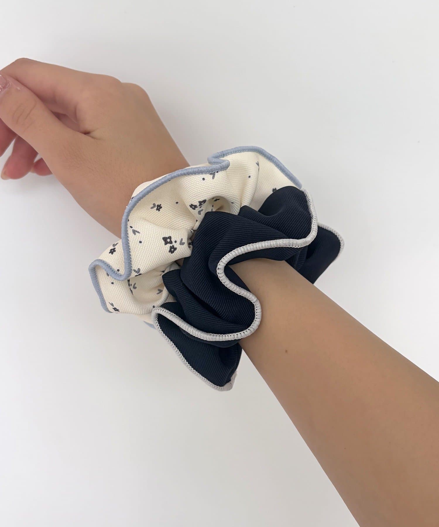 Lattice(ラティス) 柄シュシュセット(2P)