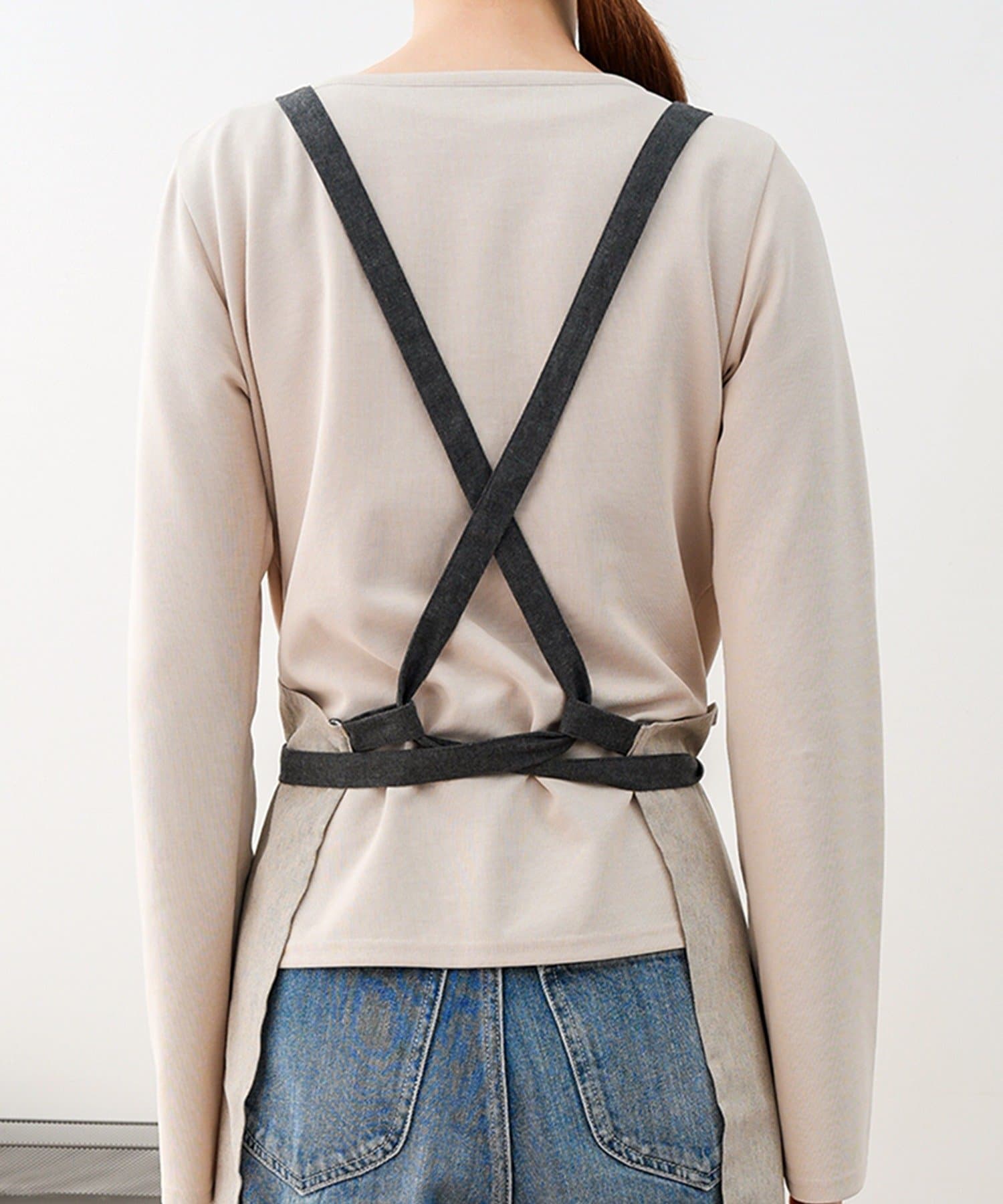 3COINS(スリーコインズ) バッククロスエプロン／KITINTO