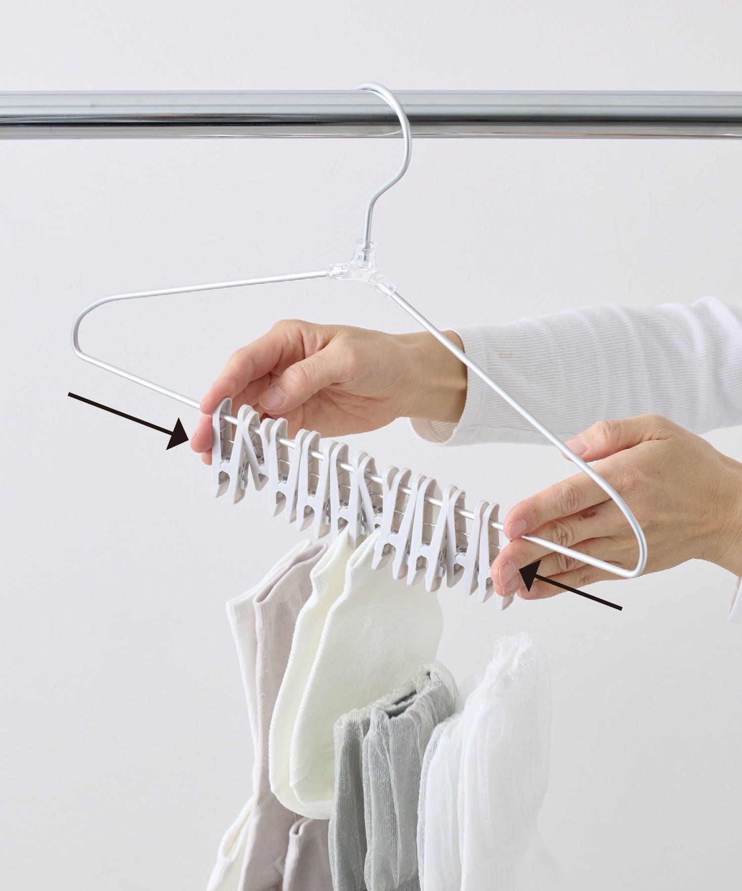 3COINS(スリーコインズ) 一度に外せる10ピンチハンガー