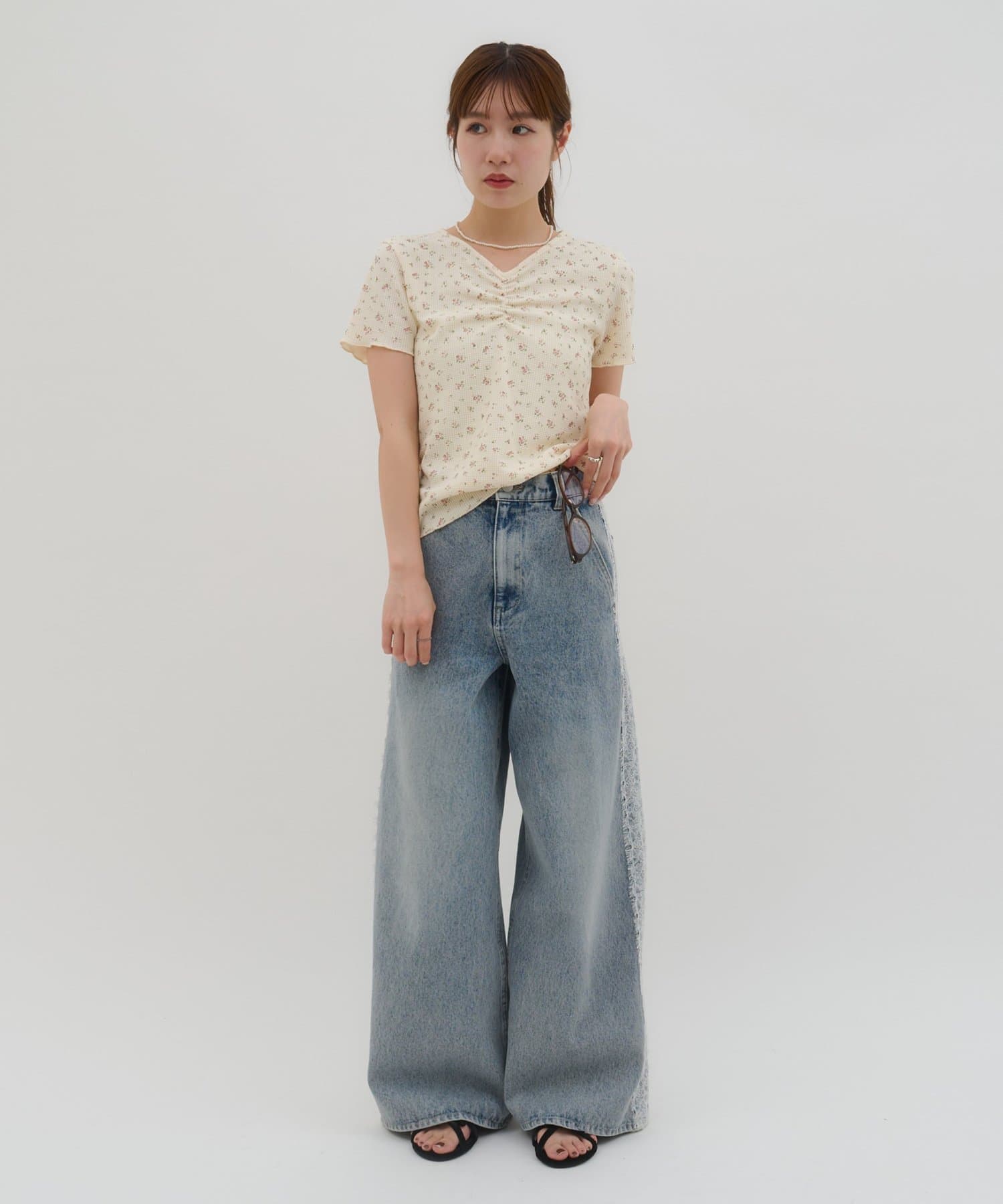 umm.】胸ギャザー花柄ワッフル半袖トップス | DISCOAT(ディスコート