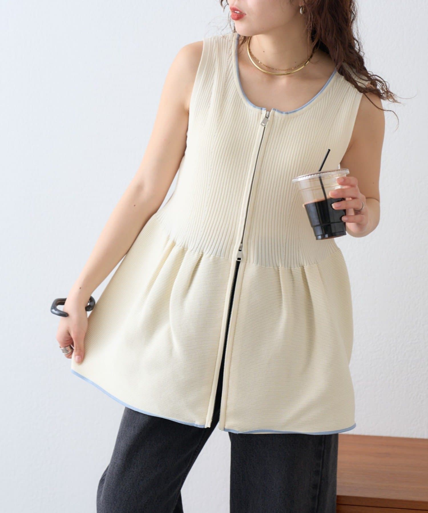 CIAOPANIC TYPY(チャオパニックティピー) スポンディッシュWZIPペプラム配色ニットベスト