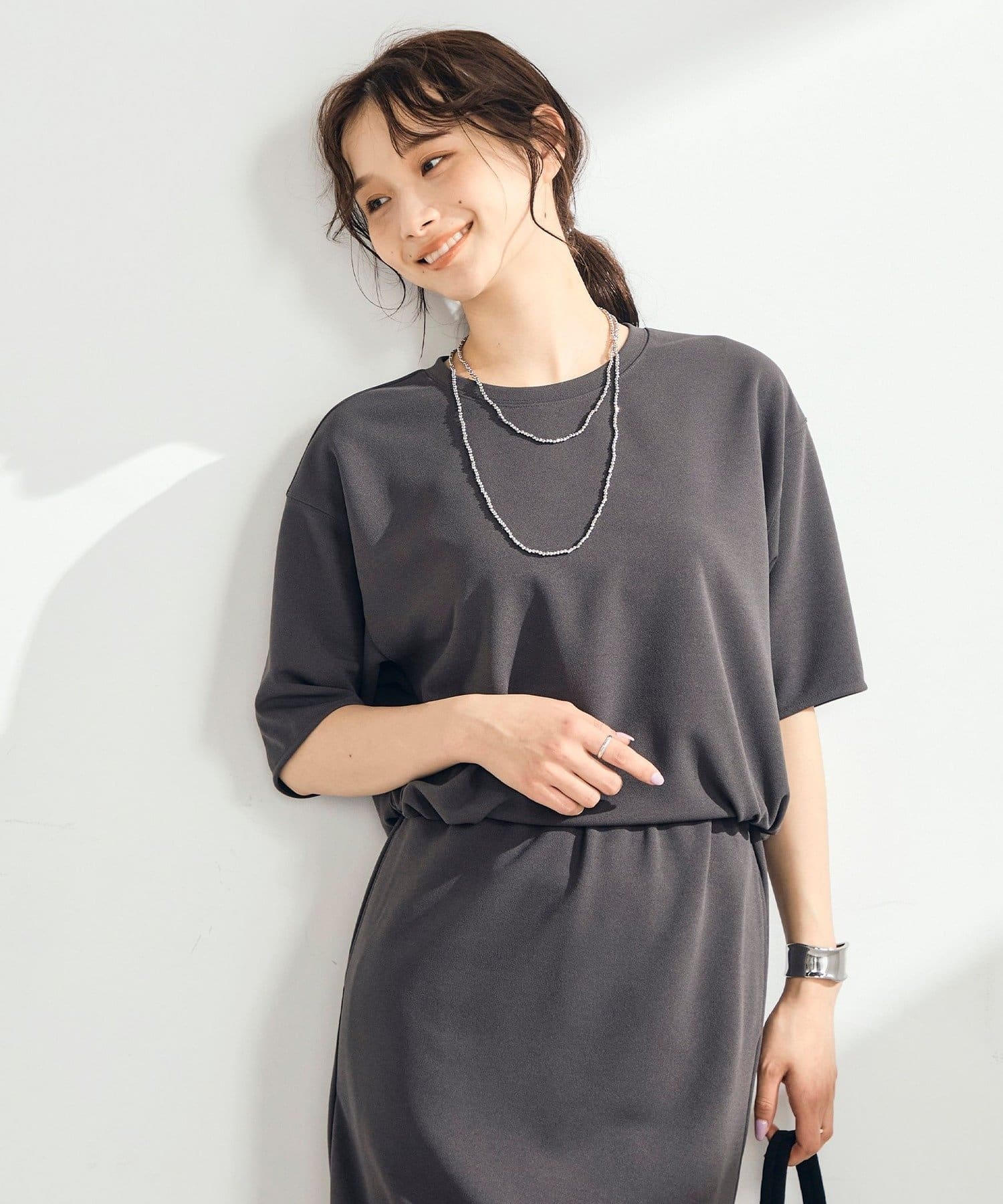 FREDY & GLOSTER(フレディ アンド グロスター) カットジョーゼット5分袖プルオーバーカットソー