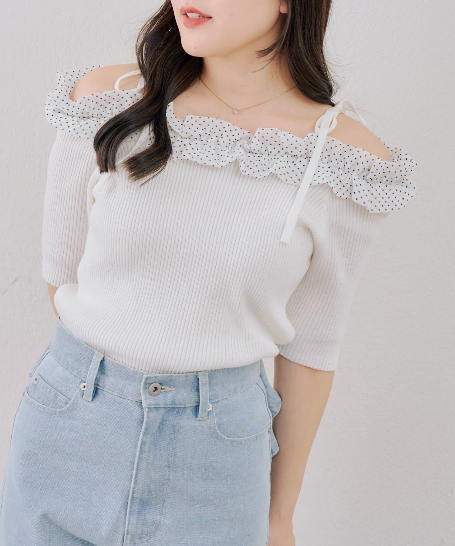 NICE CLAUP / OLIVE des OLIVE OUTLET(ナイスクラップ  / オリーブ デ オリーブ アウトレット) 【ANOTHER BRANCH】オフショルフリルニットプルオーバー