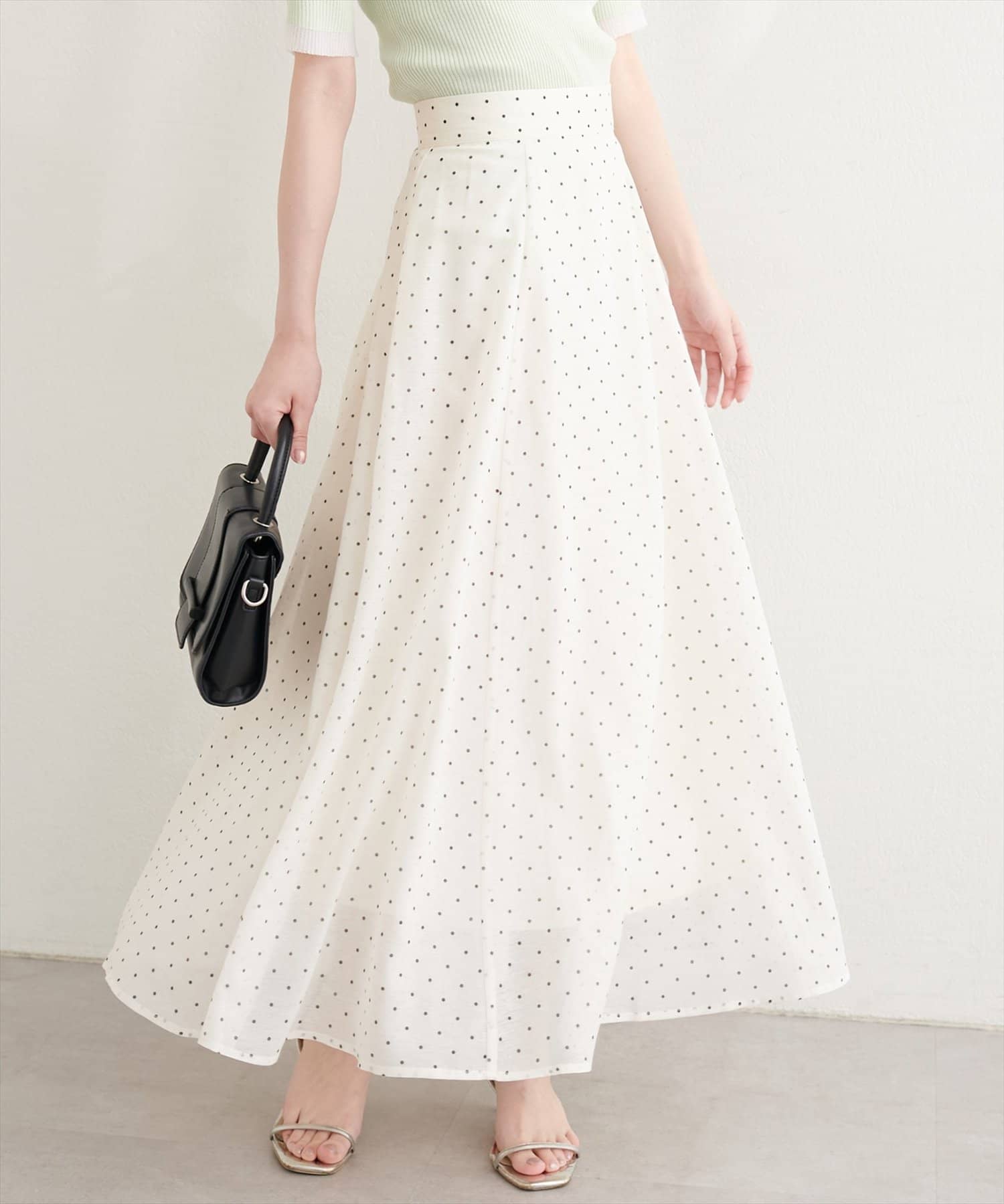 natural couture(ナチュラルクチュール) シアーフレアスカート