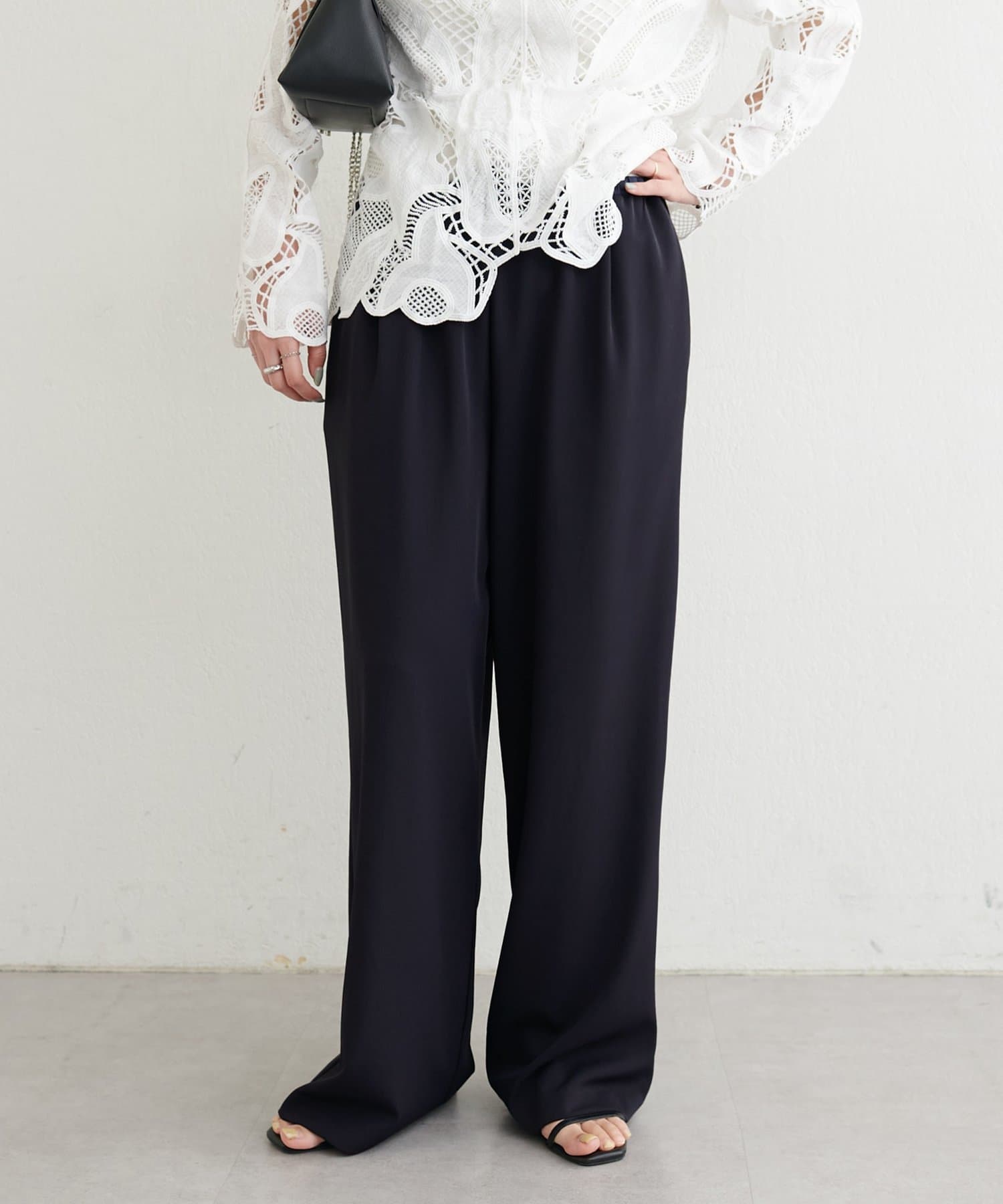 LARUTA(ラルータ) リラックスイージーパンツ