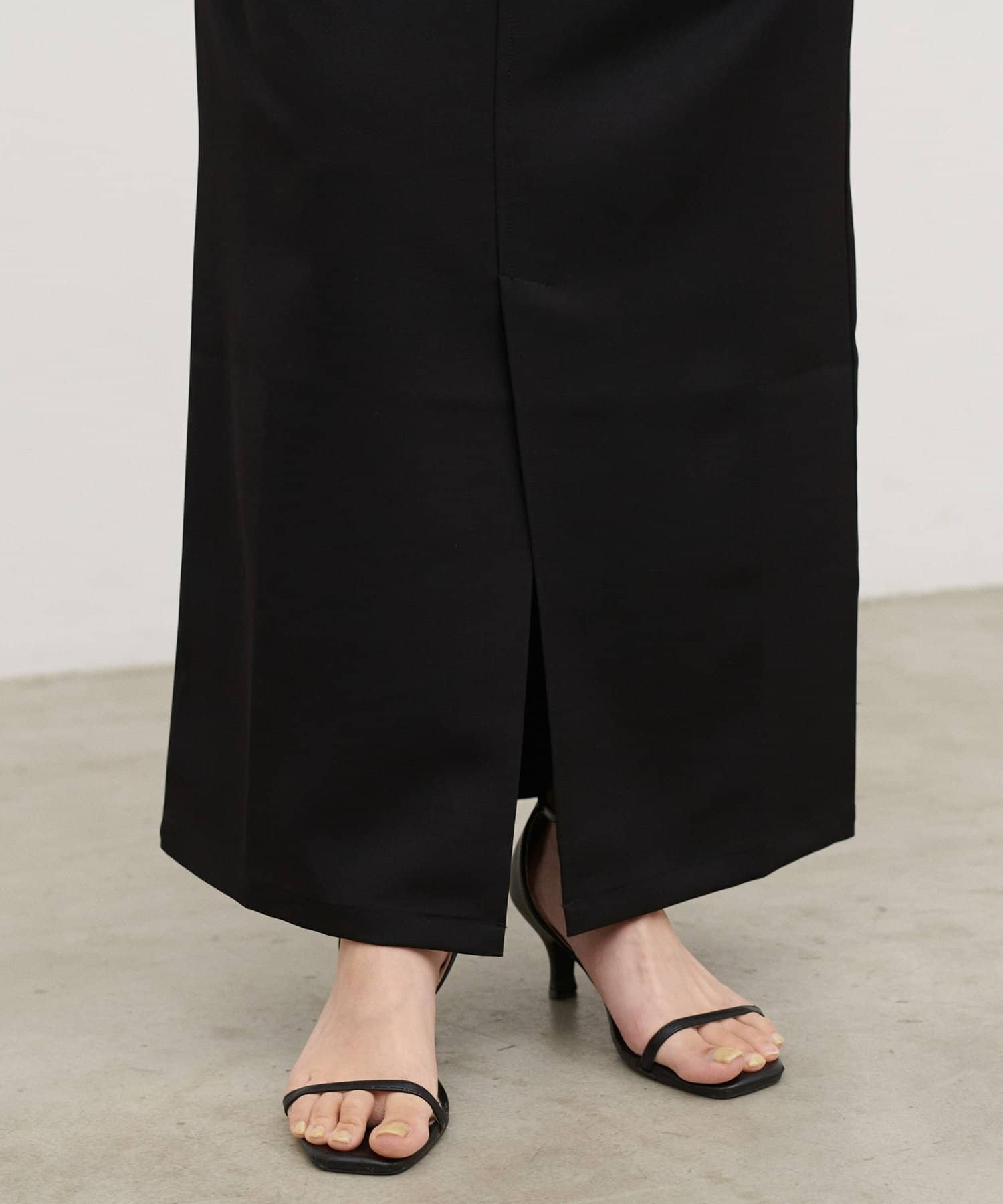 LARUTA(ラルータ) ［Yurieピック］フラップポケット付きストレートスカート