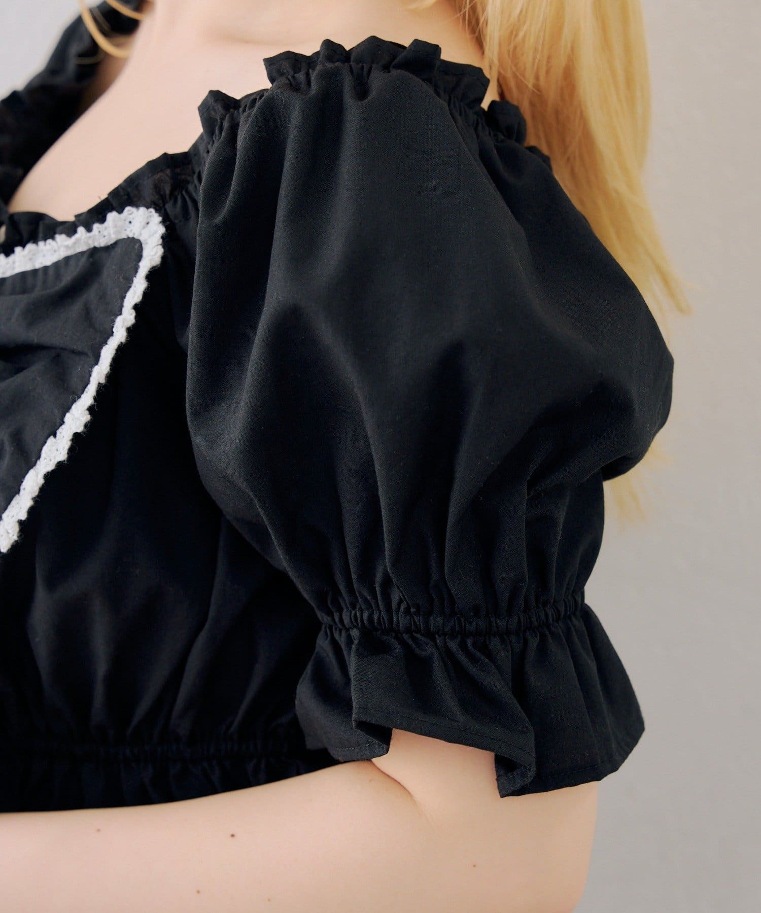 NICE CLAUP / OLIVE des OLIVE OUTLET(ナイスクラップ  / オリーブ デ オリーブ アウトレット) 【Ribbon Collection】	レースBigリボンブラウス