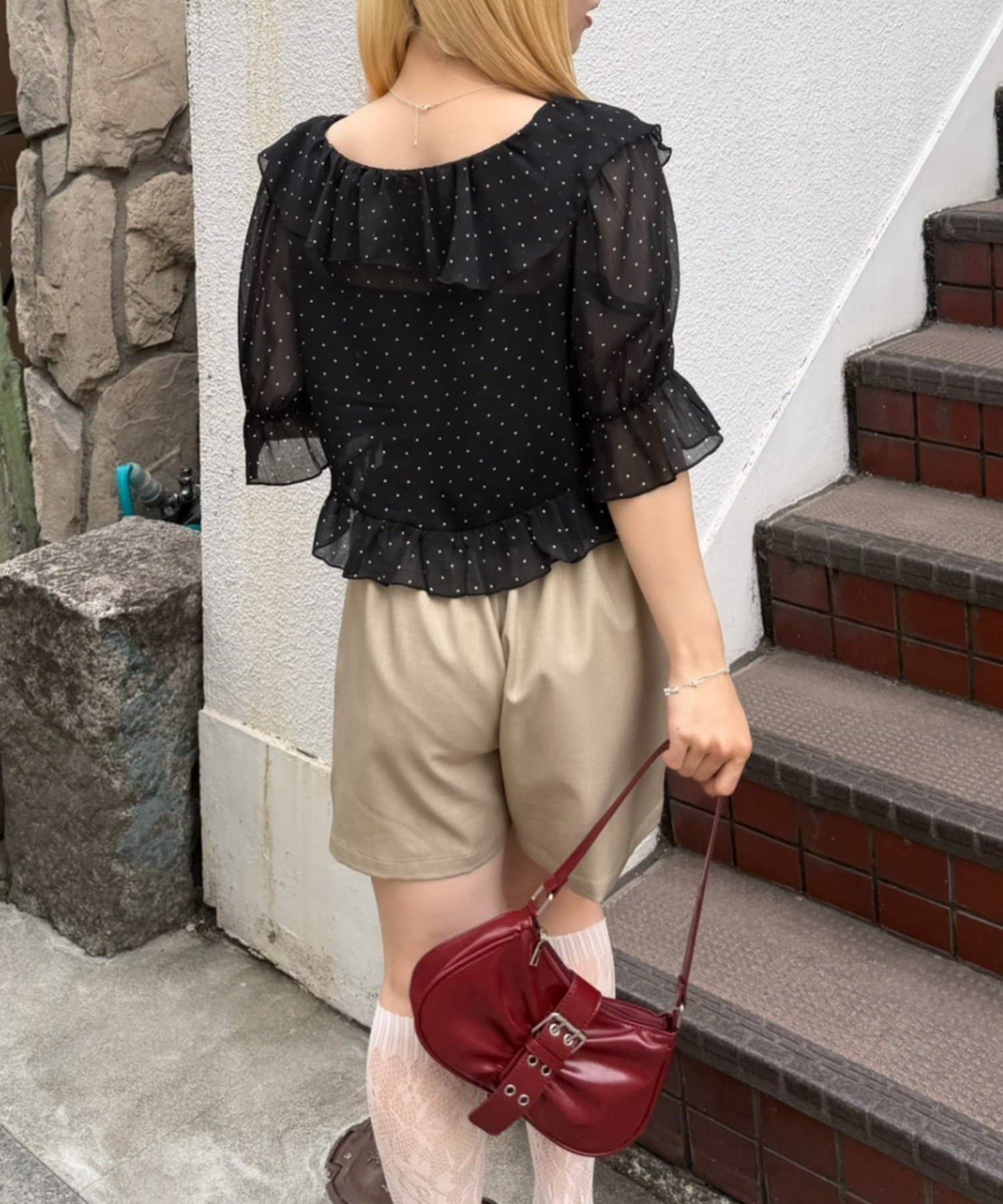 NICE CLAUP / OLIVE des OLIVE OUTLET(ナイスクラップ  / オリーブ デ オリーブ アウトレット) 【continuer】5分袖ラッフルブラウス&シャーリングキャミ