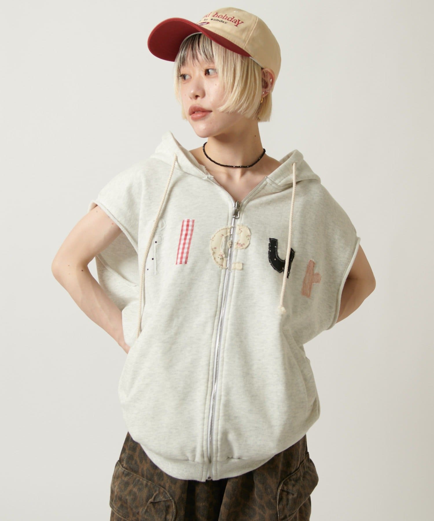 w closet(ダブルクローゼット) 【AMIKO's select vol.2】配色ロゴキャップ