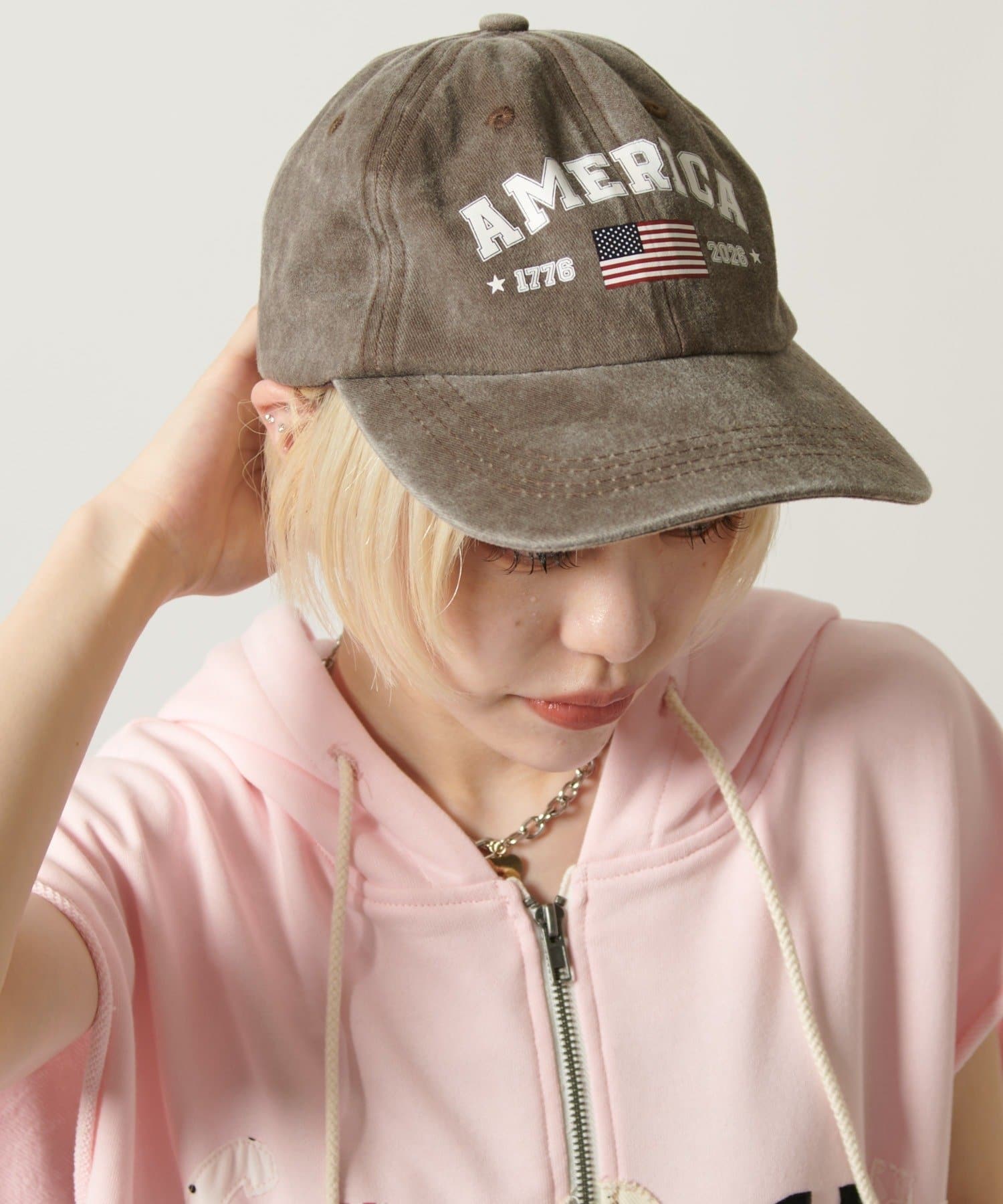 w closet(ダブルクローゼット) 【AMIKO's select vol.2】国旗柄キャップ