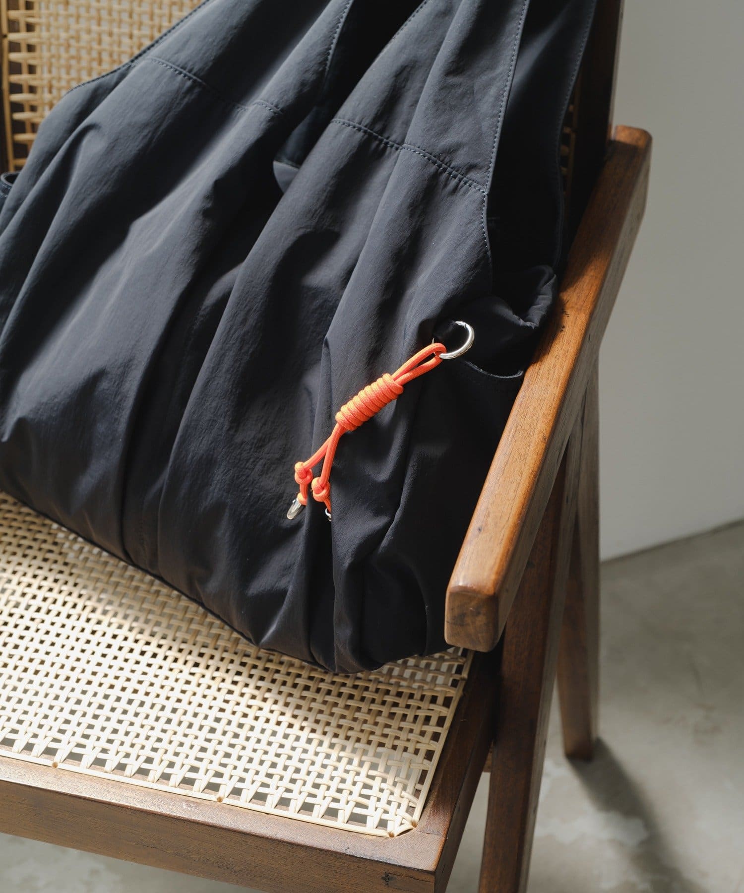 Kastane(カスタネ) 【4/5(日)0:00発売/WEB限定/A4サイズ】トラベルBAG