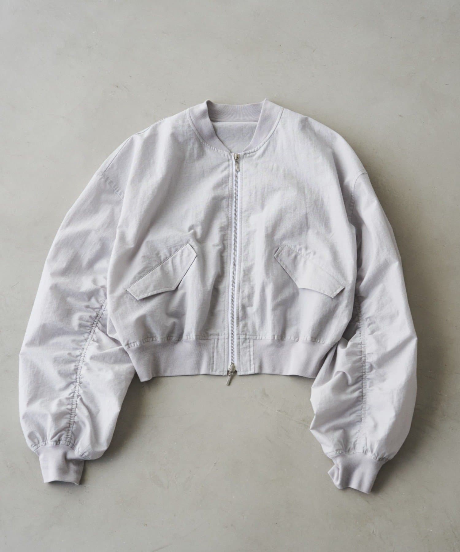 LOUNGEDRESS(ラウンジドレス) 【PUFRILL/パフリル】袖ギャザーブルゾン