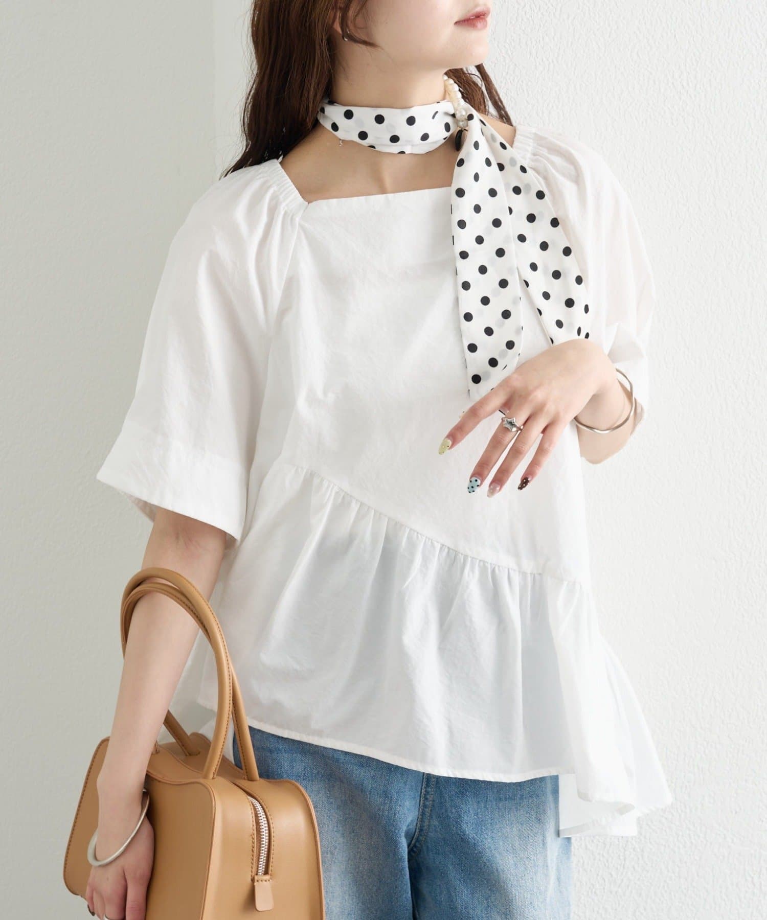 mystic(ミスティック) ウェーブヘムブラウス