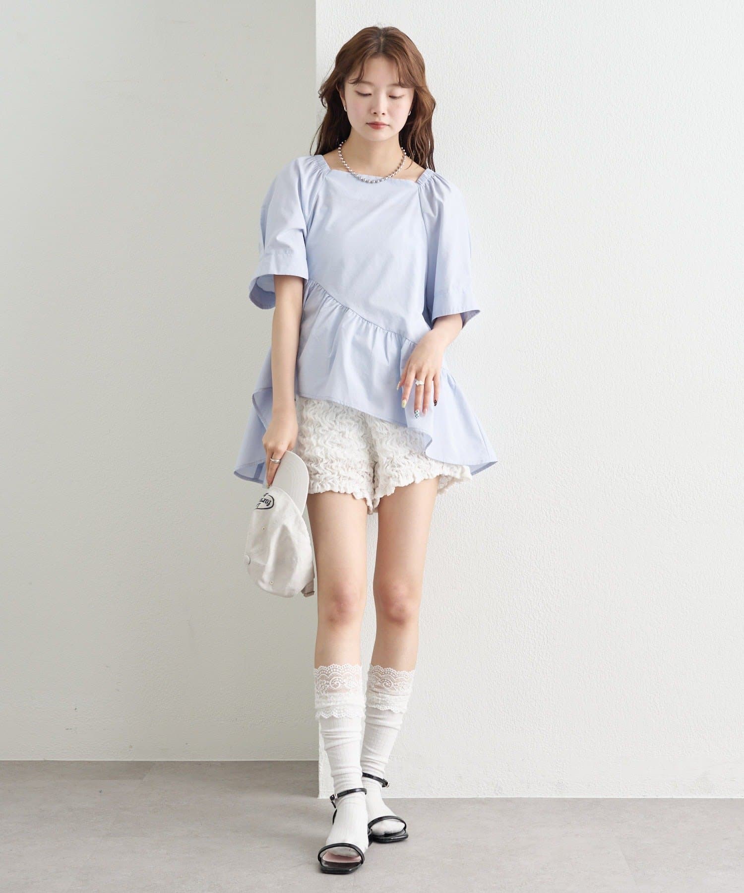 mystic(ミスティック) ウェーブヘムブラウス