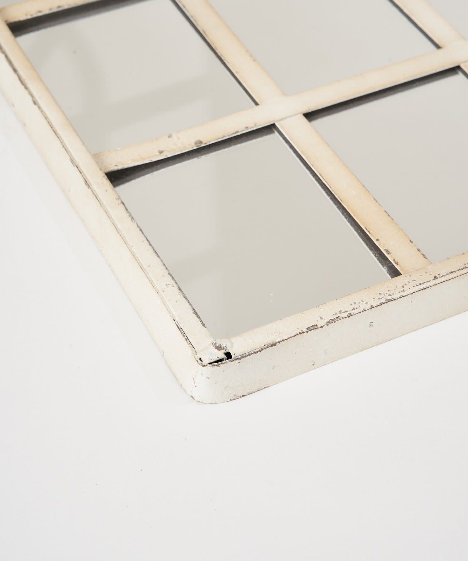 salut!(サリュ) 《WEB限定再入荷》アイアン窓型ミラー