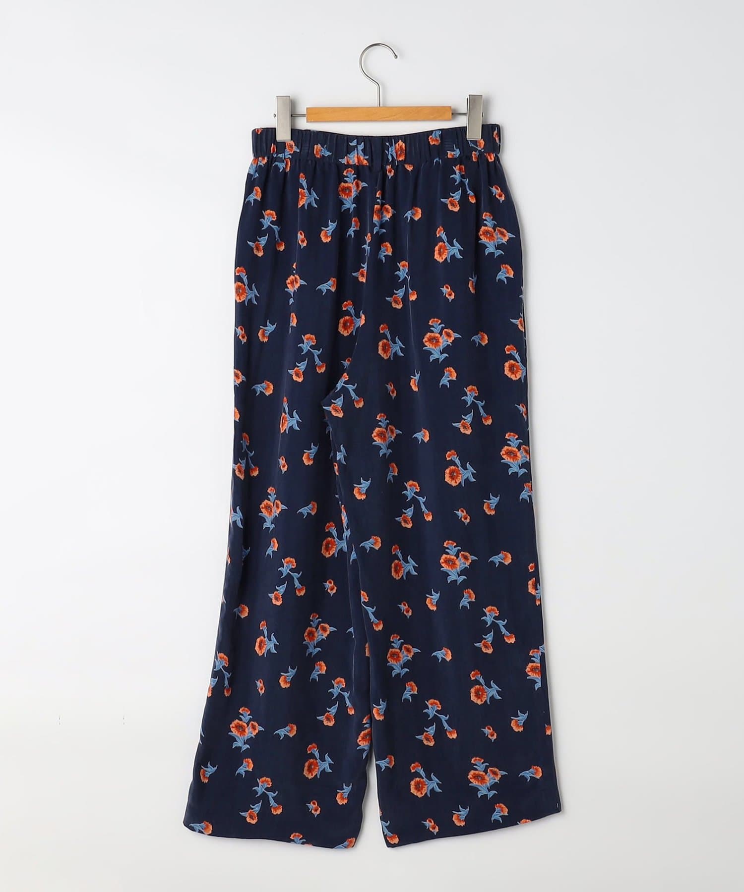 NOLLEY'S(ノーリーズ) ウォッシャブルスカーレット柄タックパンツ