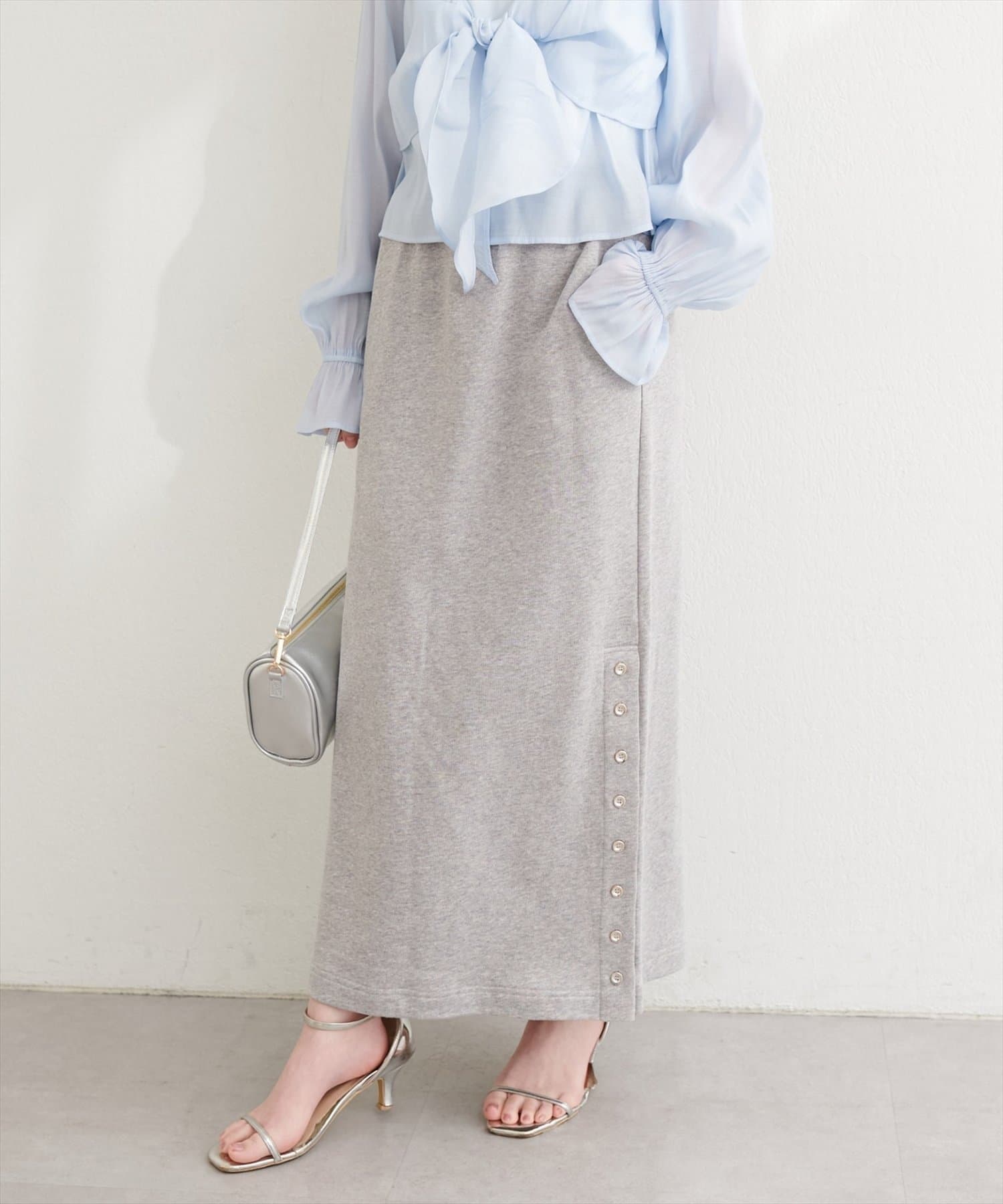 NICE CLAUP / OLIVE des OLIVE OUTLET(ナイスクラップ  / オリーブ デ オリーブ アウトレット) 【natural couture】スリット釦ナロースカート