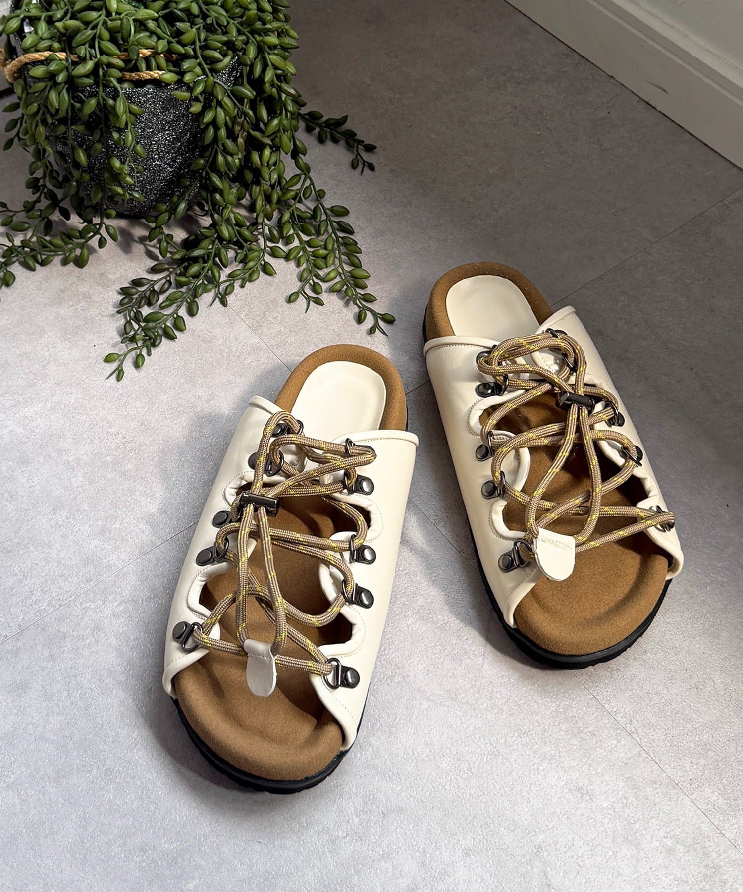 CPCM(シーピーシーエム) コード編みサンダル