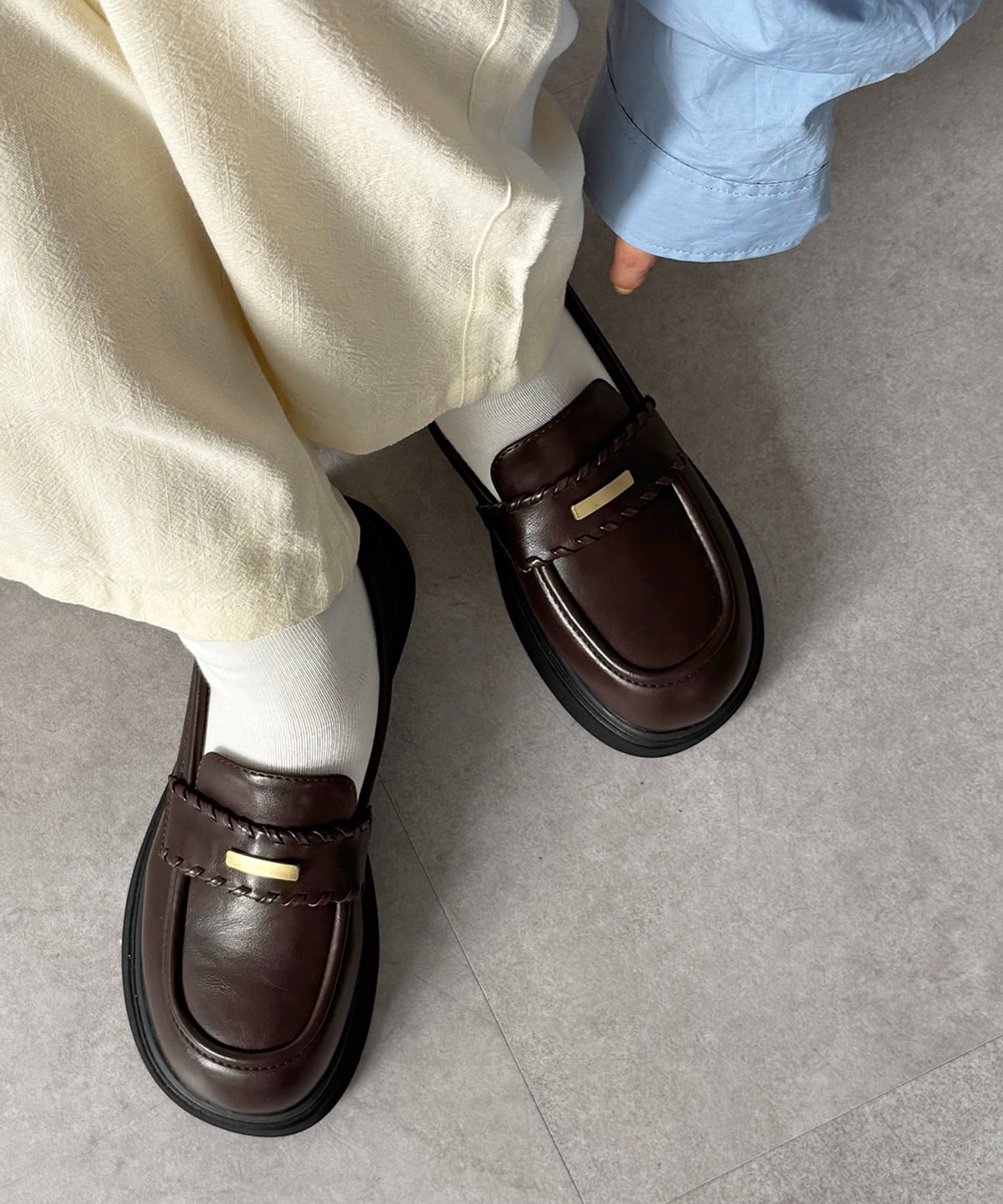 CPCM(シーピーシーエム) ステッチ厚底ローファー