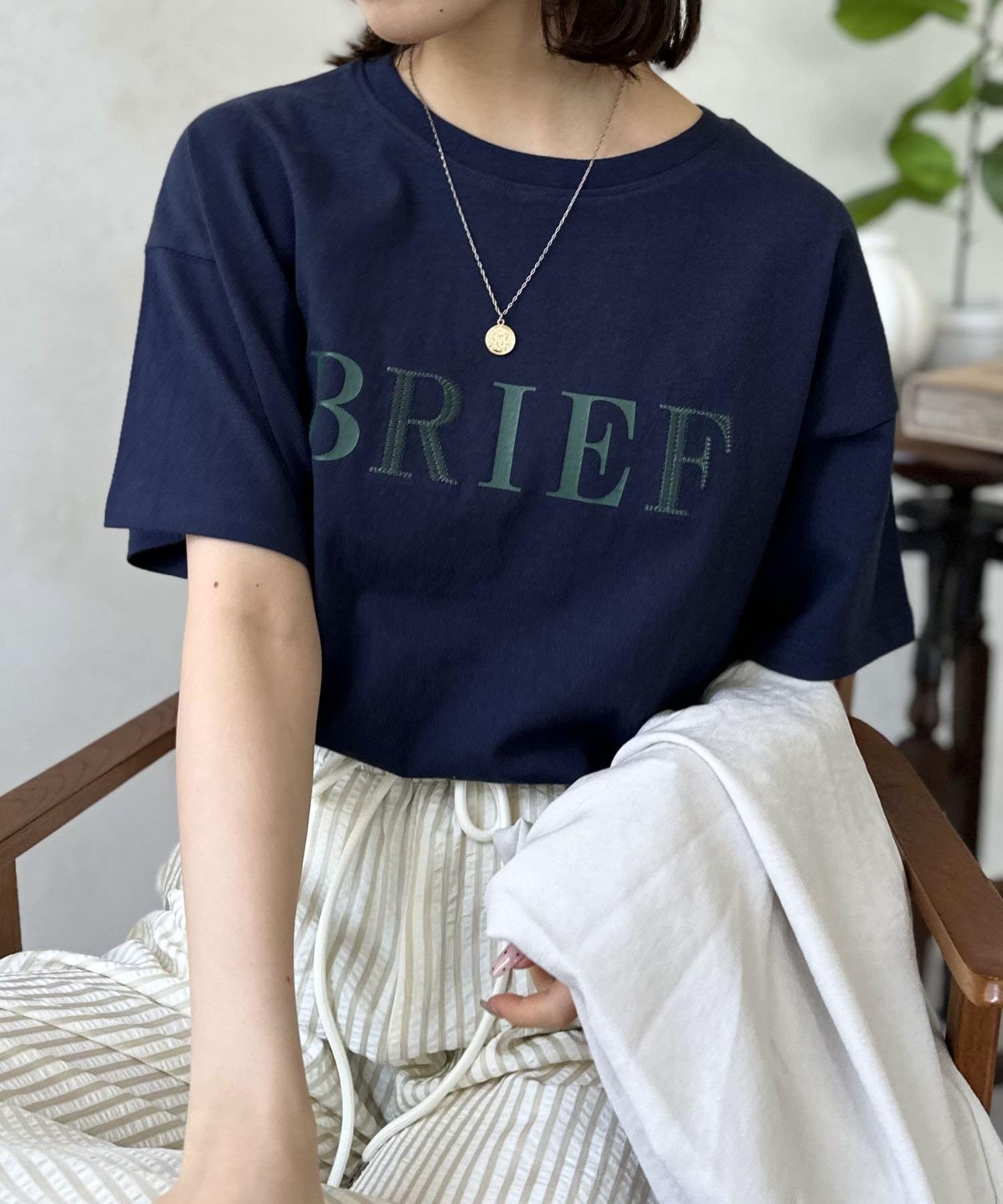 LOCUST(ローカスト) 【WEB限定】刺繍ロゴT
