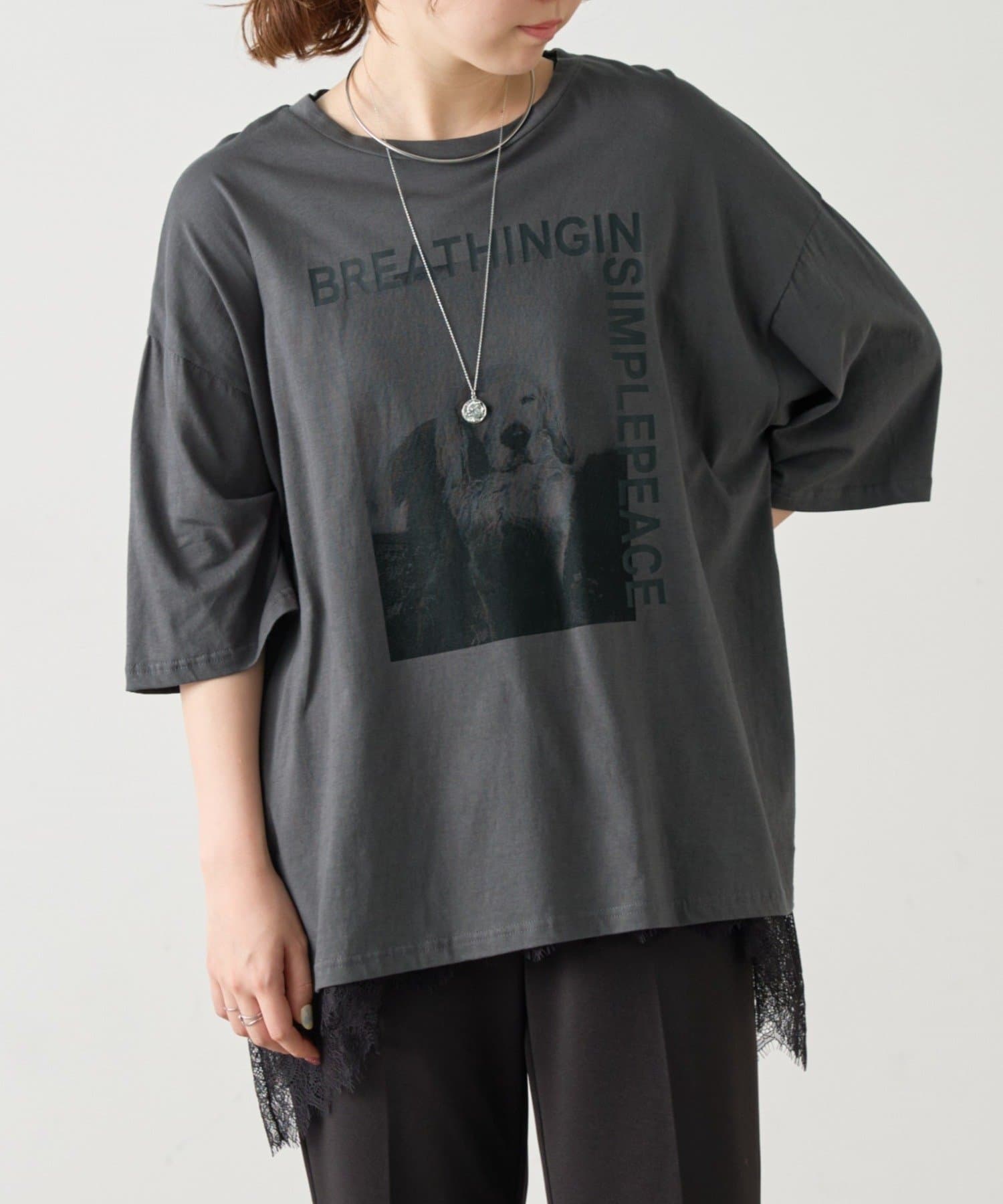 BEARDSLEY(ビアズリー) 《4/21(火)12:00予約開始》ドッグプリントTee《FRIPIER》