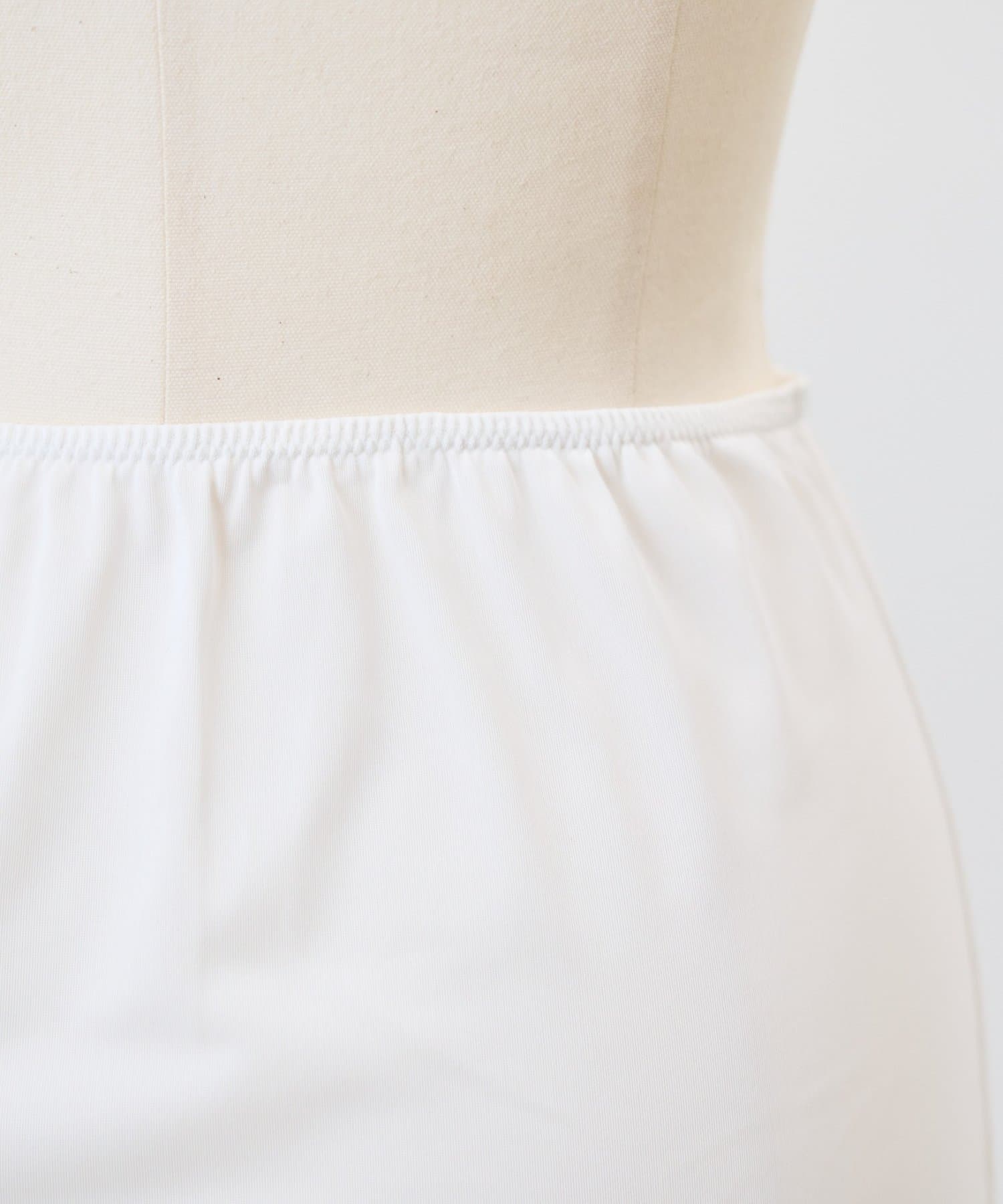 BEARDSLEY(ビアズリー) 《4/21(火)12:00予約開始》ドットバイヤススカート《FRIPIER》