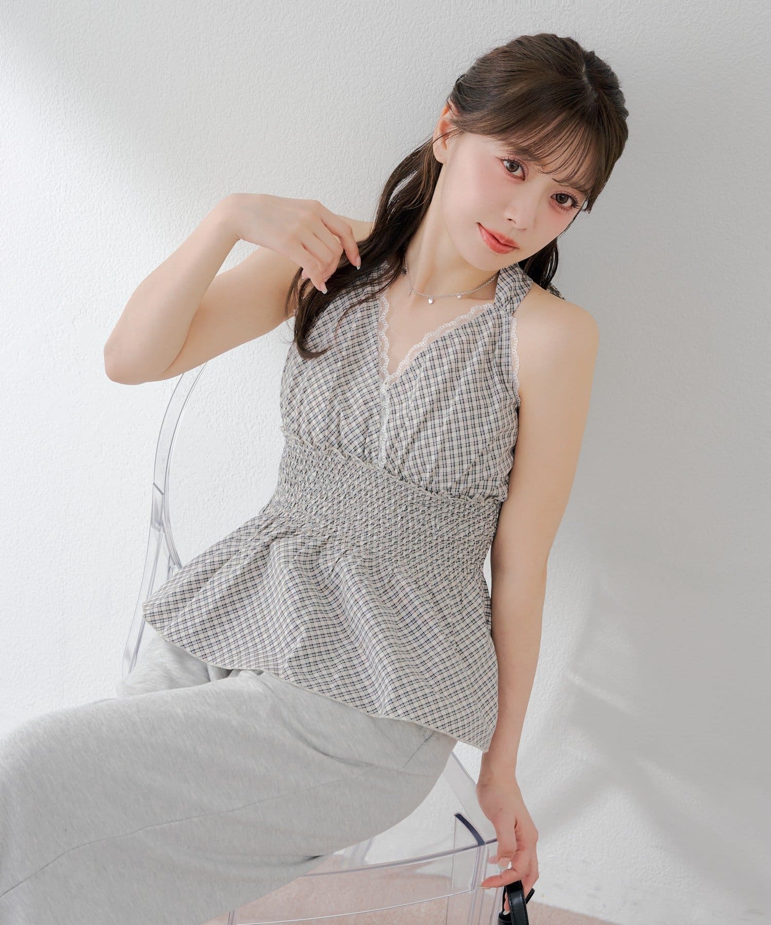 Chico(チコ) ホルターネックペプラムブラウス