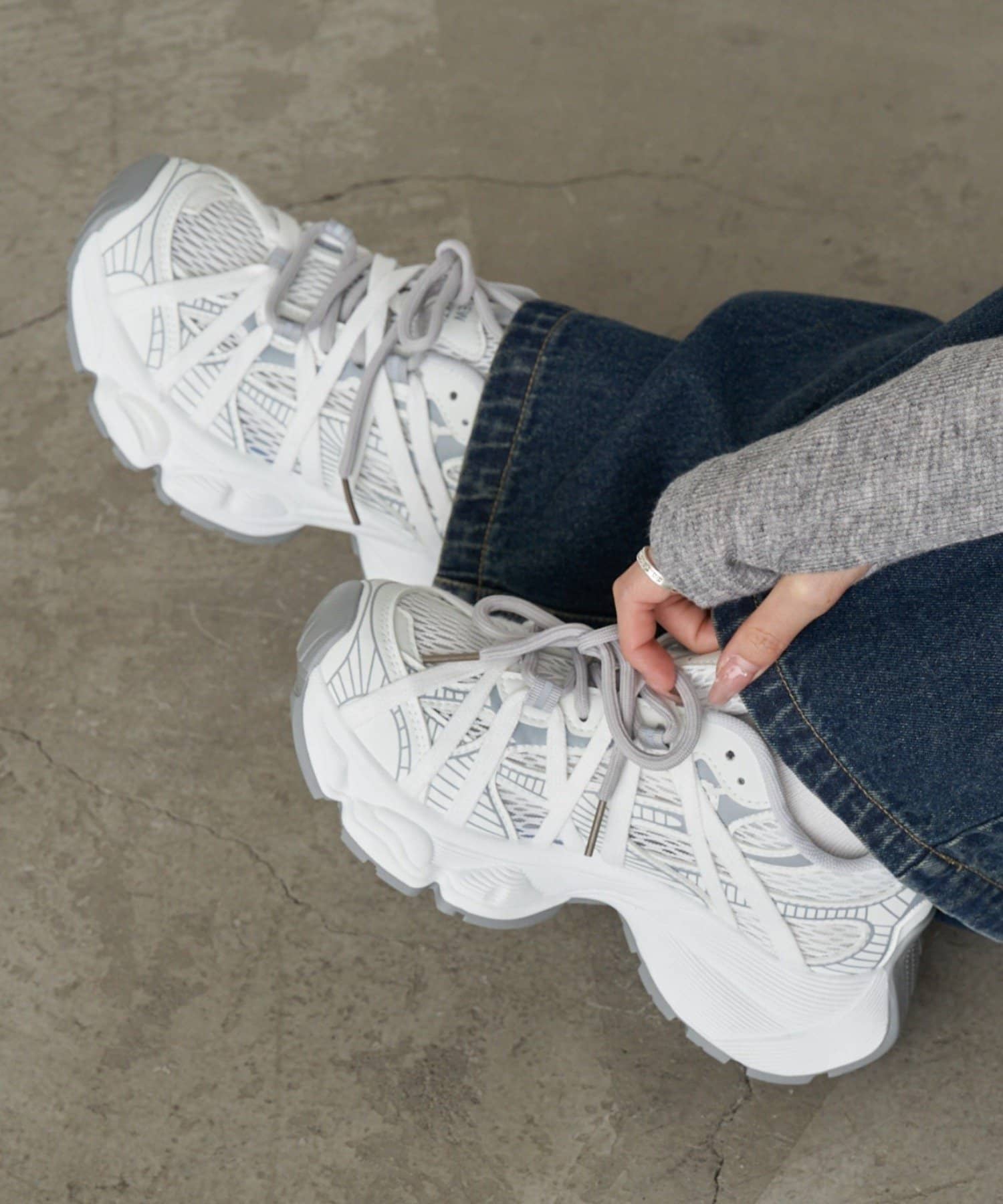 RAY CASSIN(レイカズン) ダブル紐スニーカー