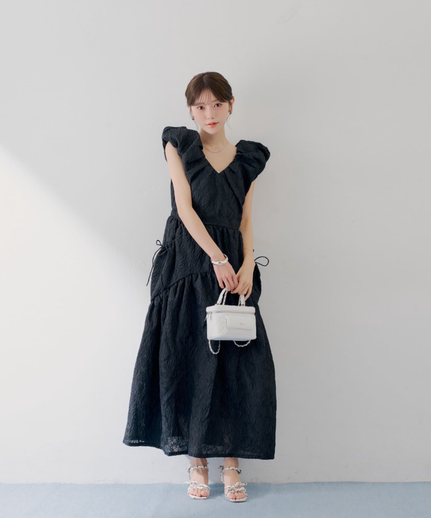 Chico(チコ) 【SALON by Chico】パフスリーブバルーンロングワンピース