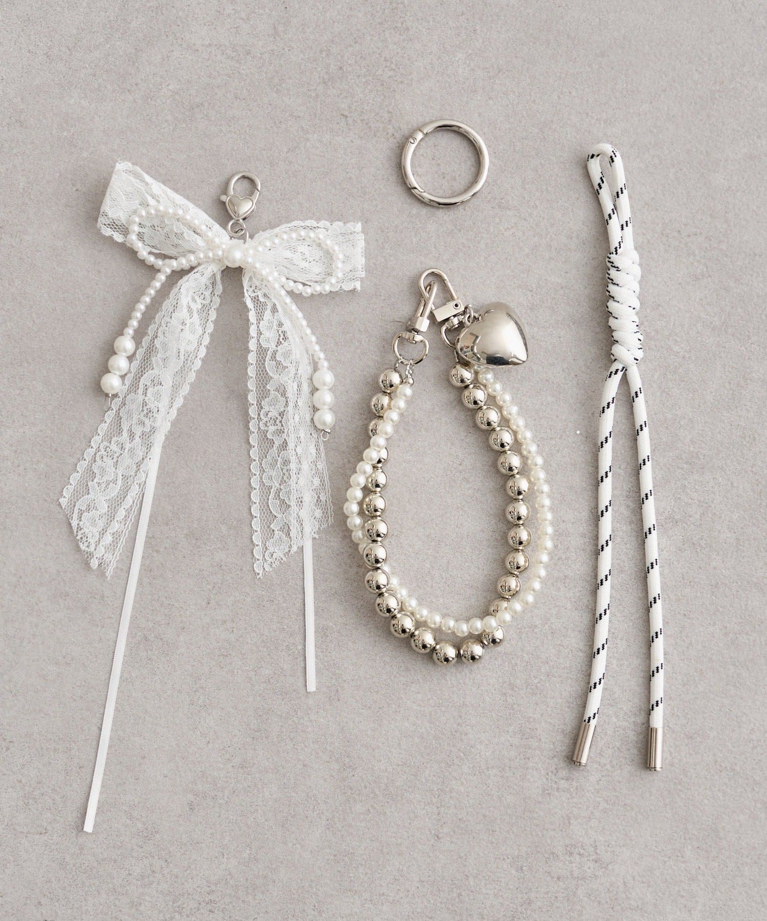 mystic(ミスティック) リボンパールチャーム