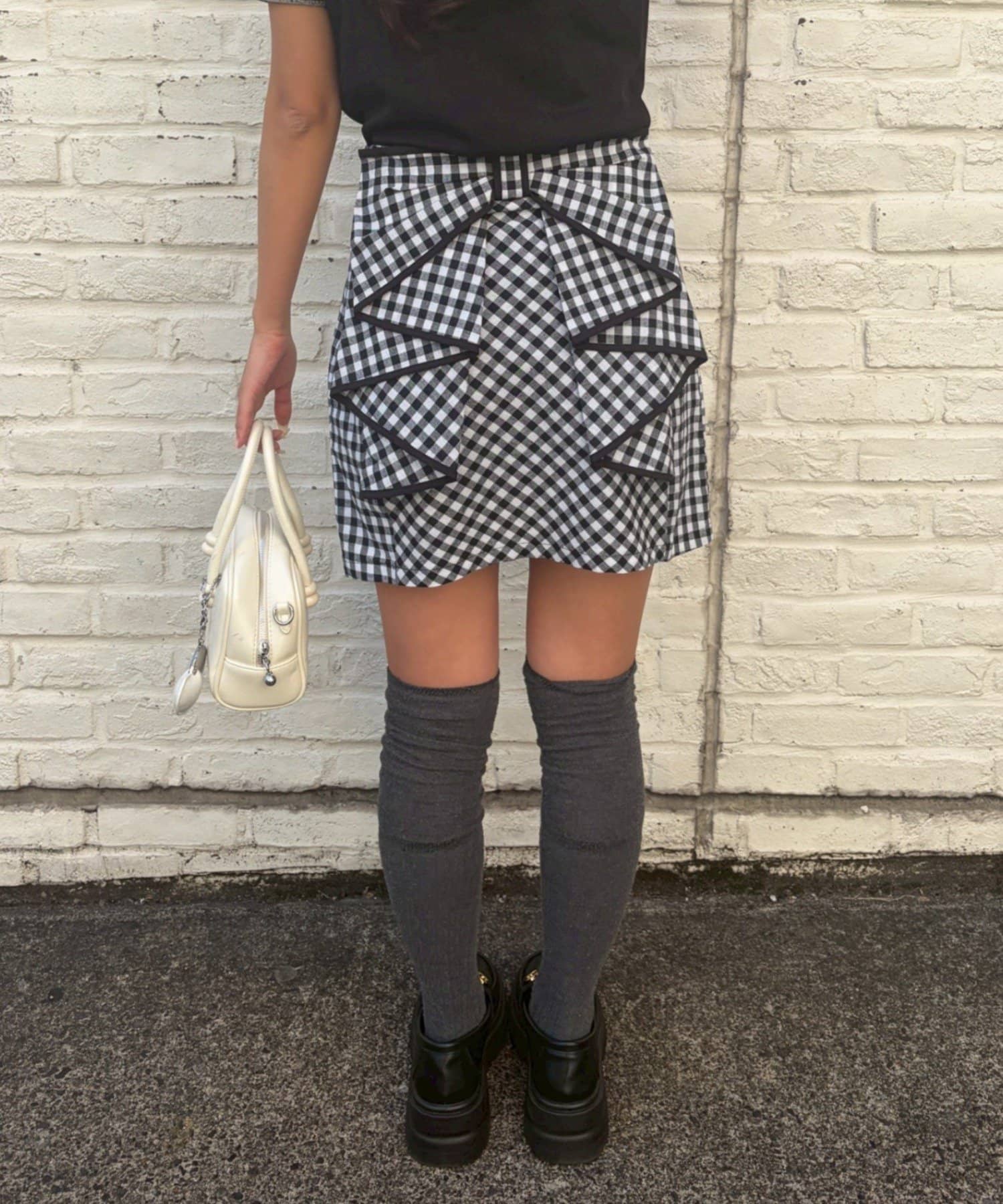 NICE CLAUP / OLIVE des OLIVE OUTLET(ナイスクラップ  / オリーブ デ オリーブ アウトレット) 【continuer】バックリボンミニスカート