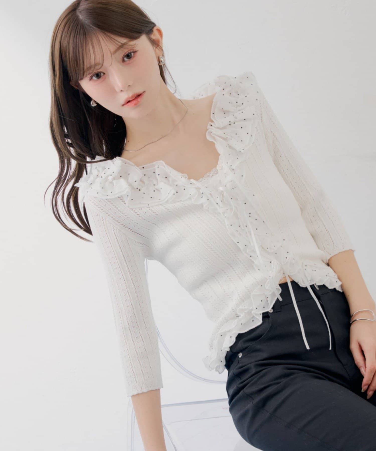 Chico(チコ) 【SALON by Chico】7分袖 / フリルドッキングクロシェフレアニット