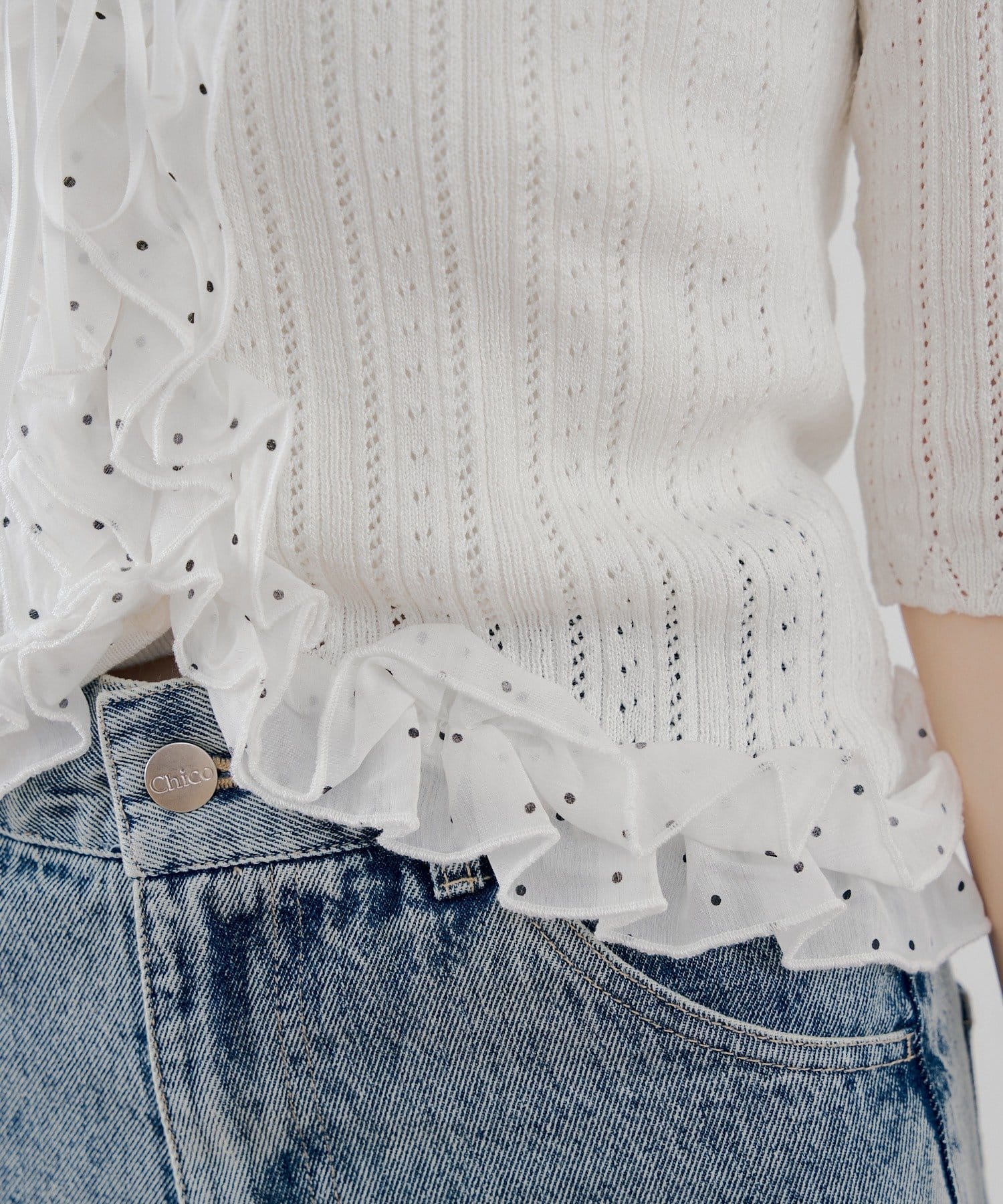 Chico(チコ) 【SALON by Chico】7分袖 / フリルドッキングクロシェフレアニット