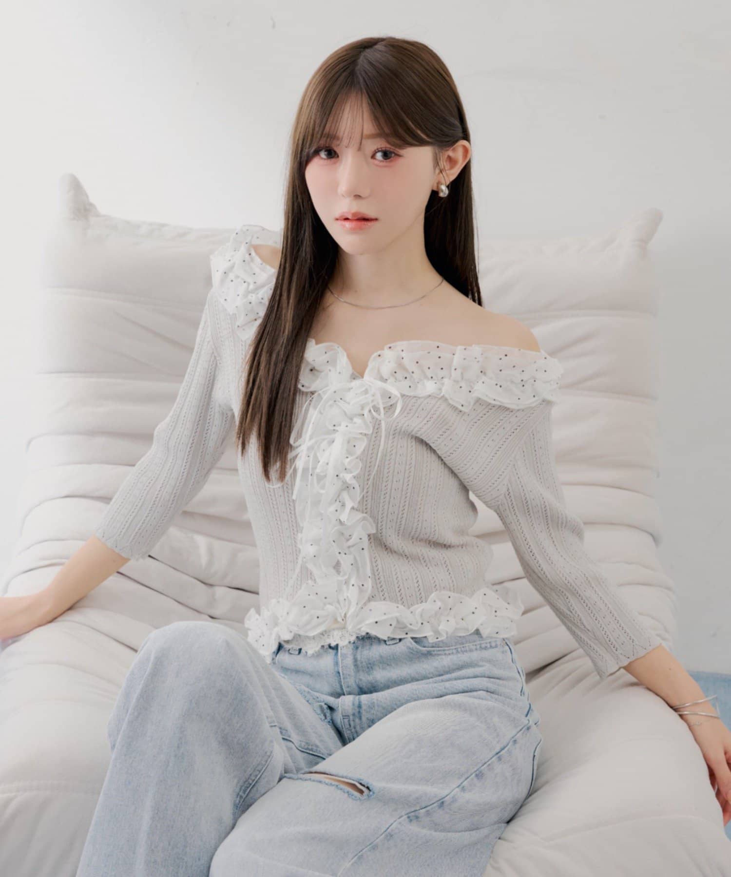 Chico(チコ) 【SALON by Chico】7分袖 / フリルドッキングクロシェフレアニット