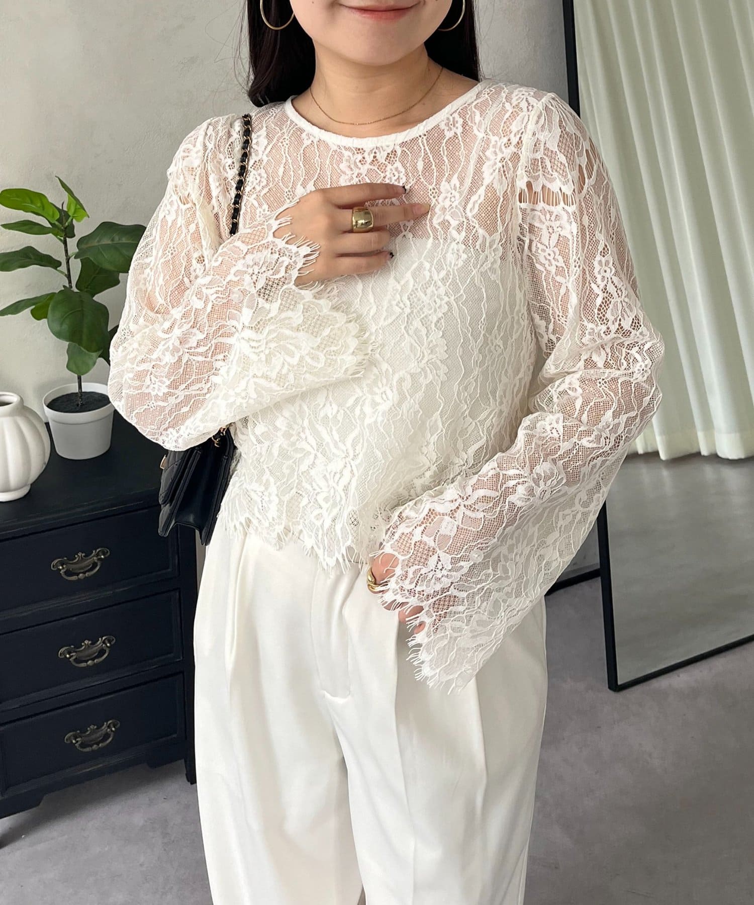 prose verse(プロズヴェール) 2wayスリーブスカラップレースブラウス