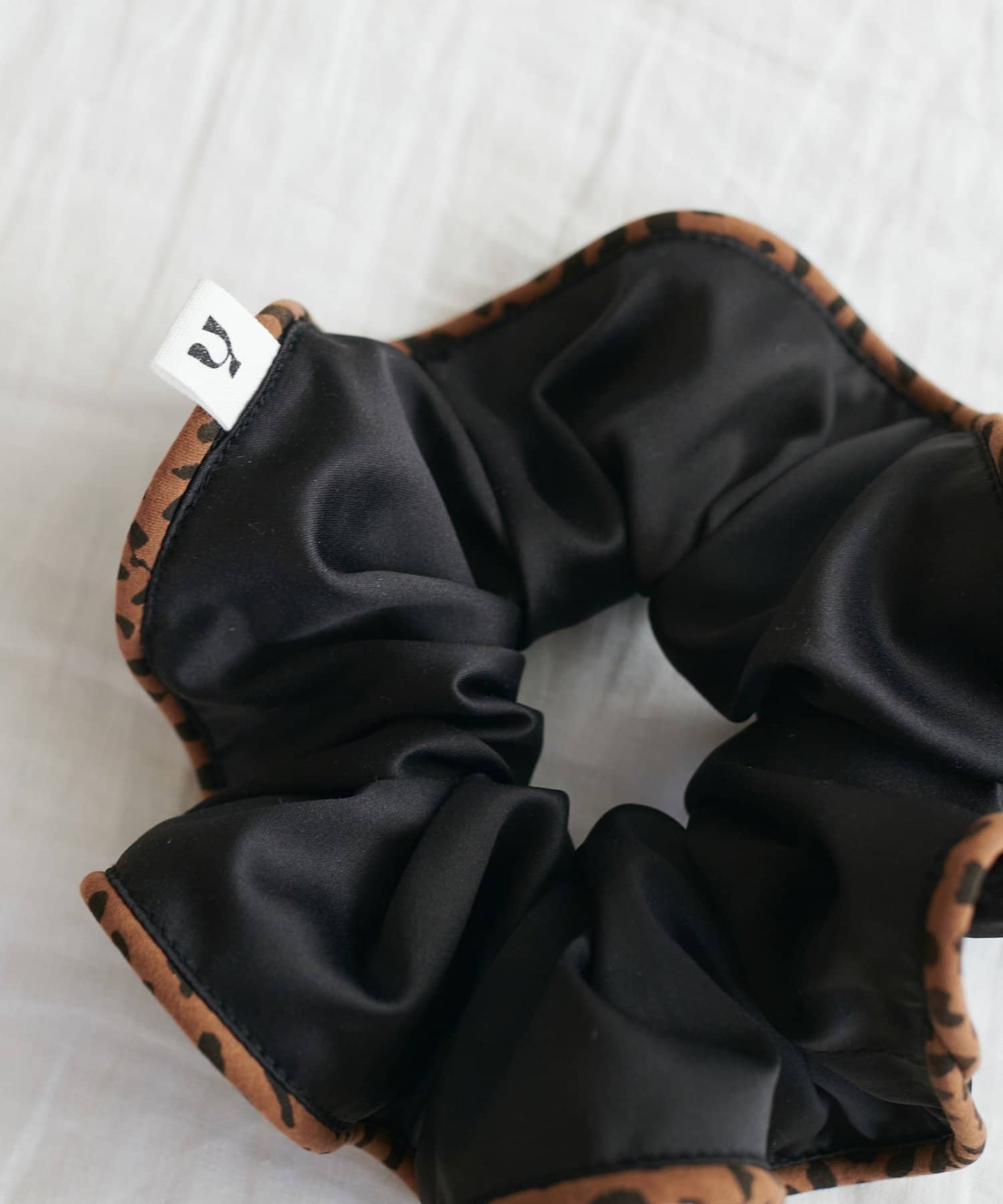 DISCOAT(ディスコート) 4/11(土)12:00～【推し活対応】シュシュ