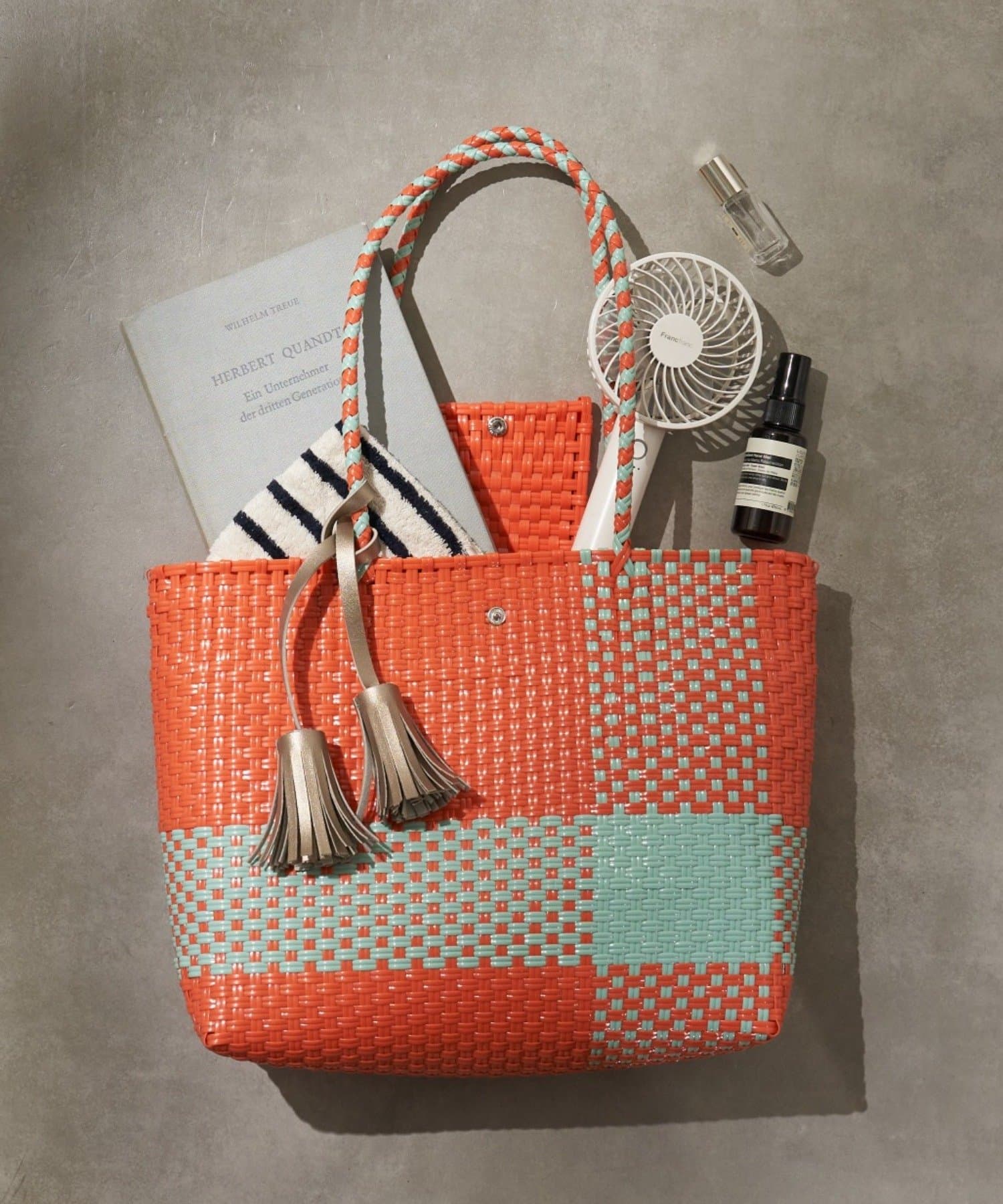 CIAOPANIC TYPY(チャオパニックティピー) :【大容量／軽量】フラップ付き柔らかメルカドバッグ