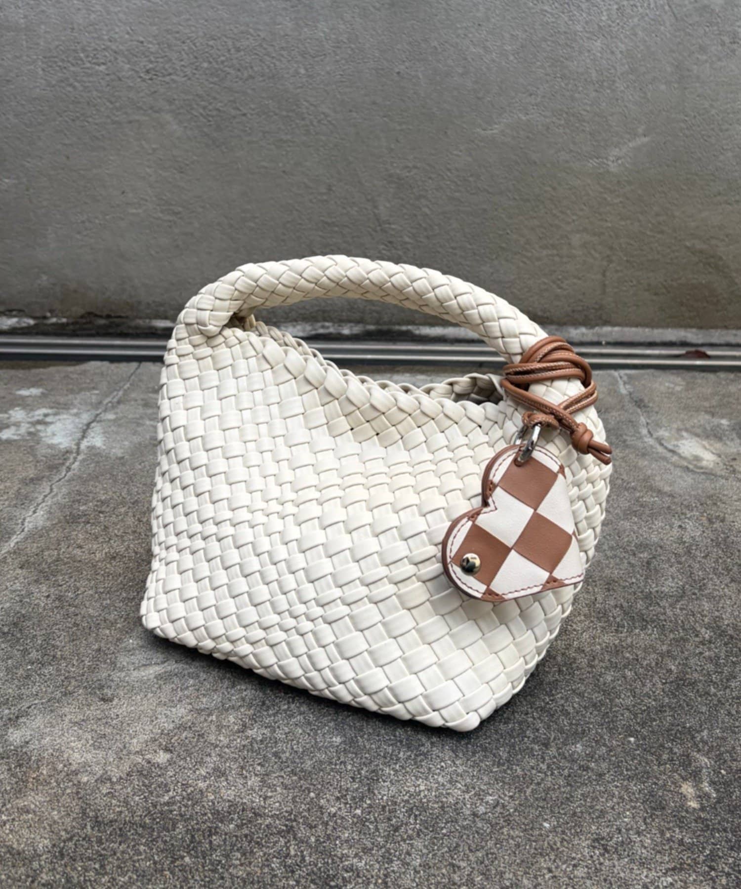 CIAOPANIC TYPY(チャオパニックティピー) :キーホルダー付き2WAYレザーメッシュバッグ