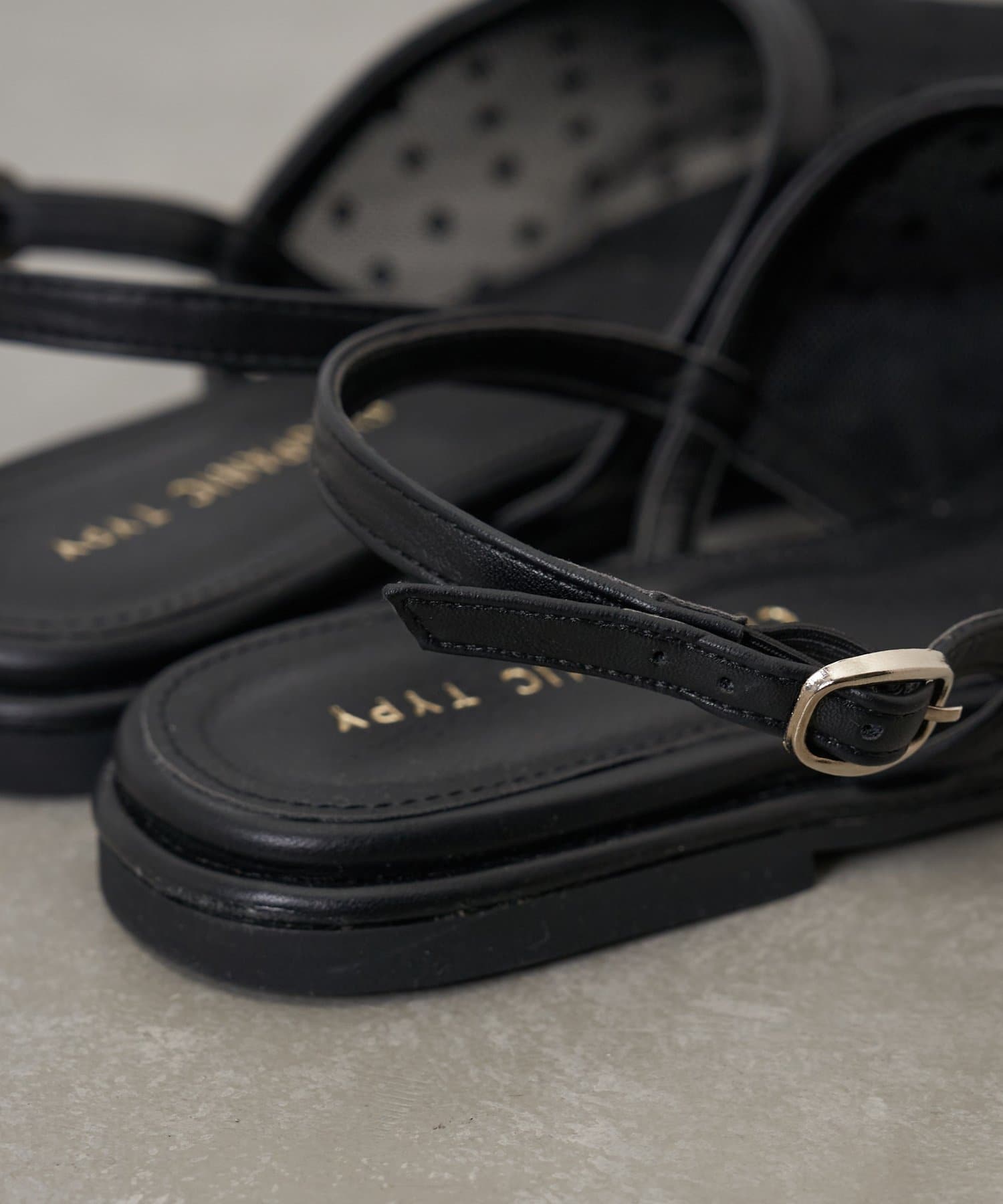 CIAOPANIC TYPY(チャオパニックティピー) :【S～XLサイズ展開！】ドット柄シアーメッシュフラットサンダル