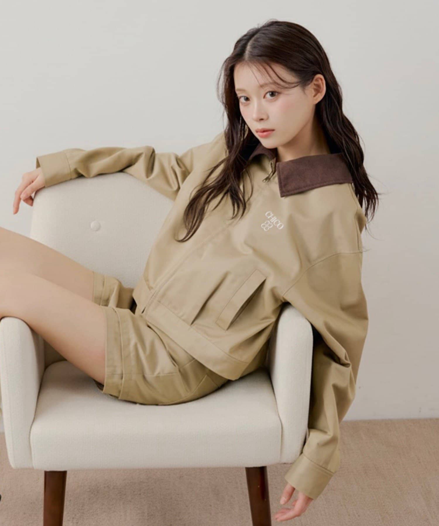 OUTLET(アウトレット) 【Chico】襟配色ジップジャケット