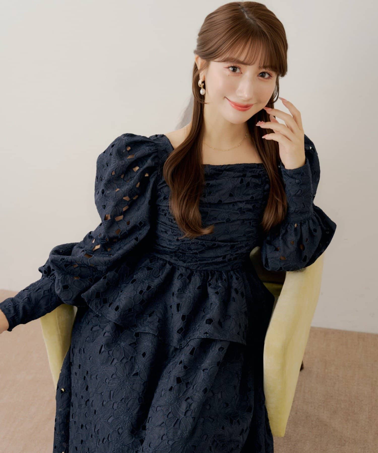 OUTLET(アウトレット) 【Chico】パワショルレースペプラムワンピース