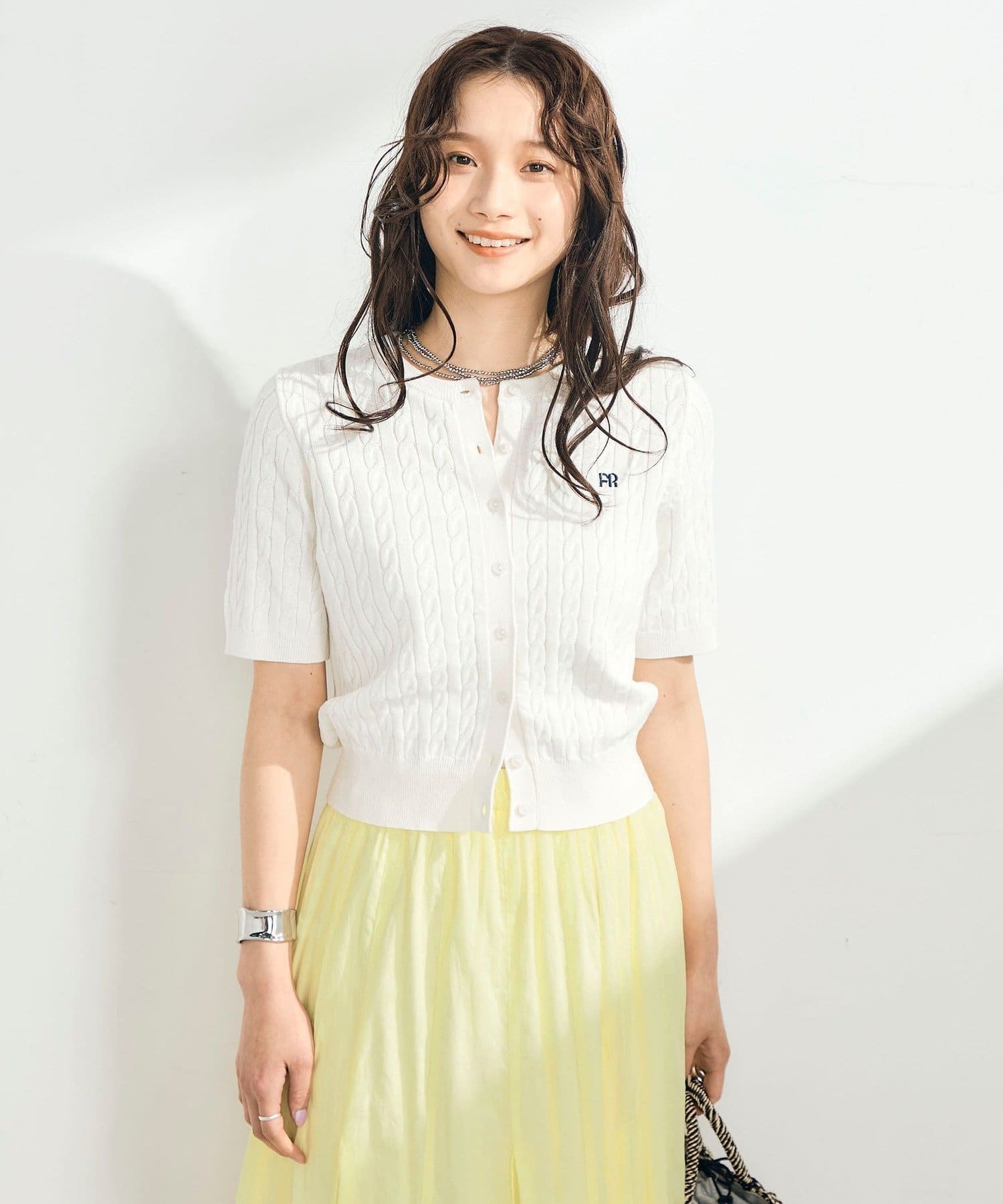 FREDY & GLOSTER(フレディ アンド グロスター) 【毎年大人気！/完売必須】FR刺しゅうケーブル柄半袖カーディガン