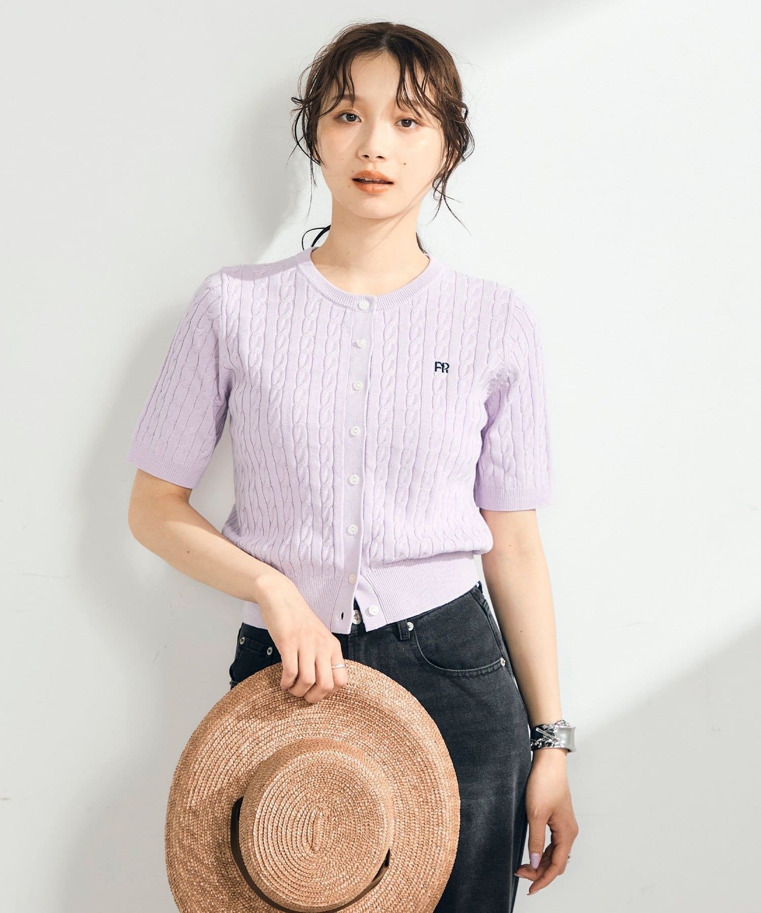 FREDY & GLOSTER(フレディ アンド グロスター) 【毎年大人気！/完売必須】FR刺しゅうケーブル柄半袖カーディガン