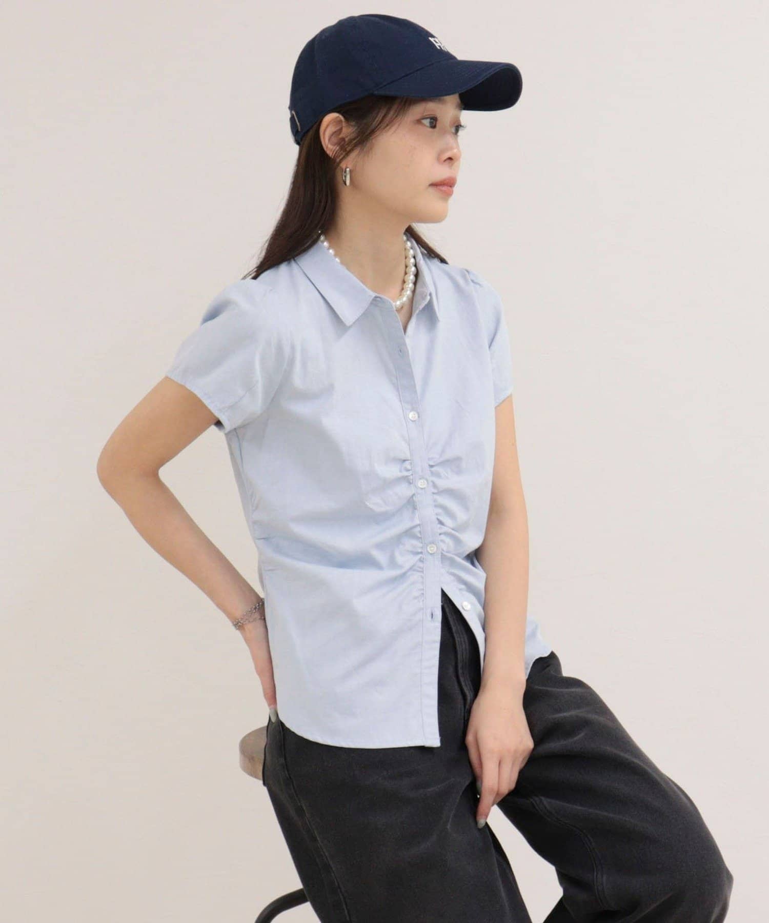 FREDY & GLOSTER(フレディ アンド グロスター) フロントギャザーちび袖ブラウス