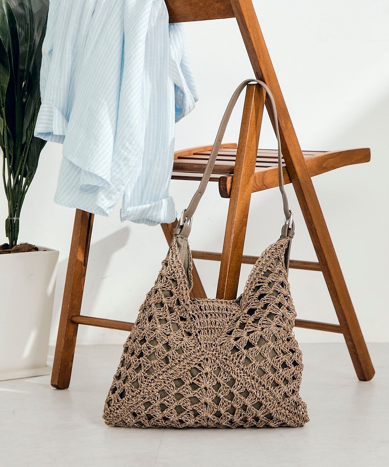 FREDY & GLOSTER(フレディ アンド グロスター) ラメ混透かし柄ワンショルバッグ