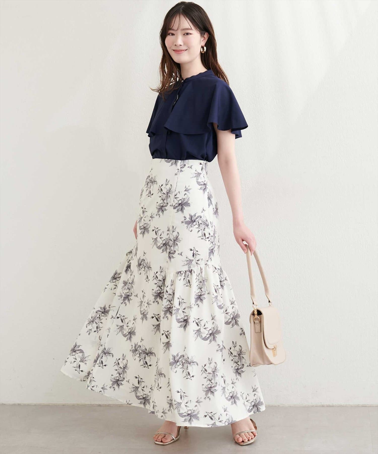 natural couture(ナチュラルクチュール) ケープカラーブラウス